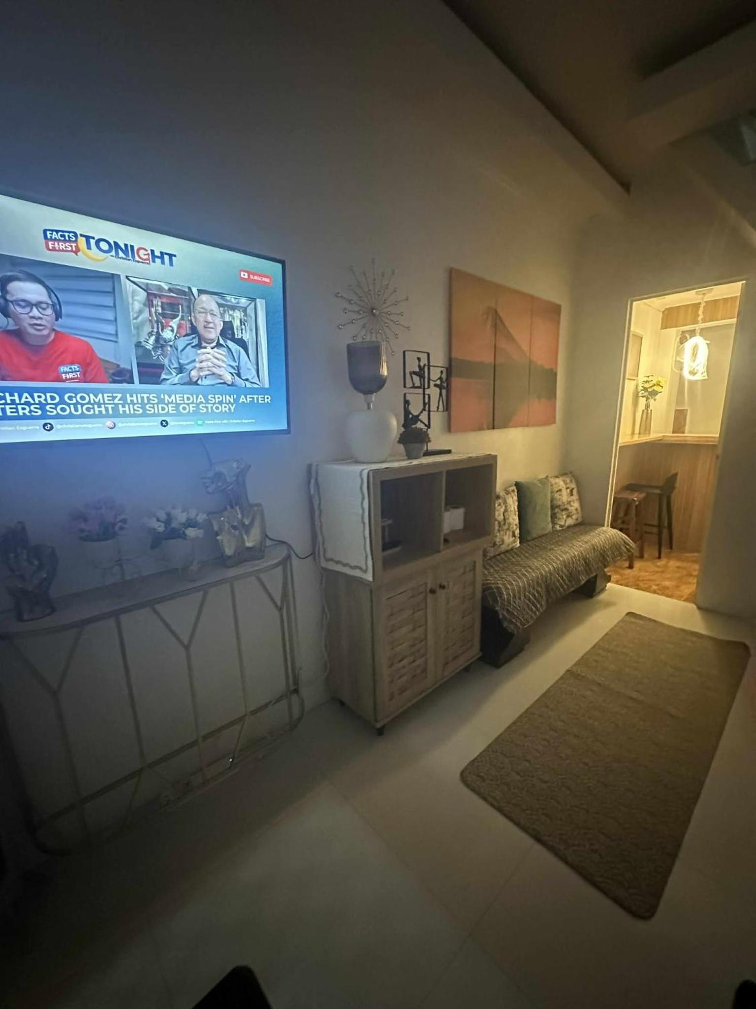 MisyEdz Homes Clark Dau Good for 2 Loft