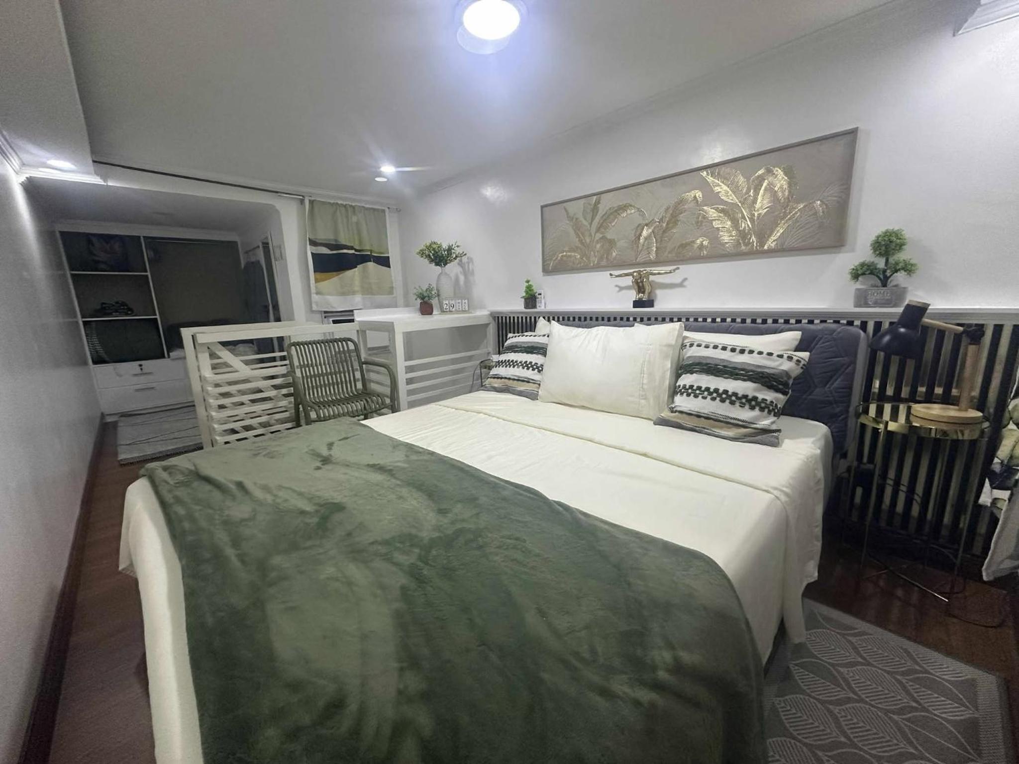 MisyEdz Homes Clark Dau Good for 2 Loft