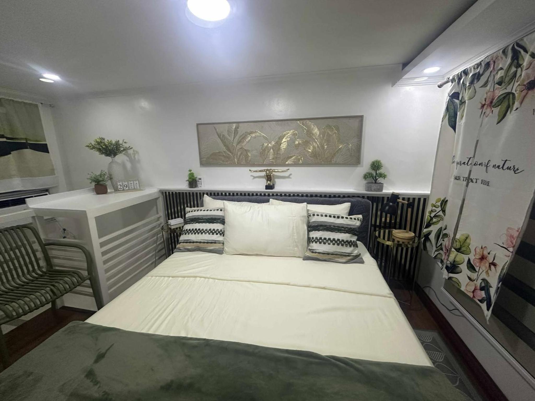 MisyEdz Homes Clark Dau Good for 2 Loft