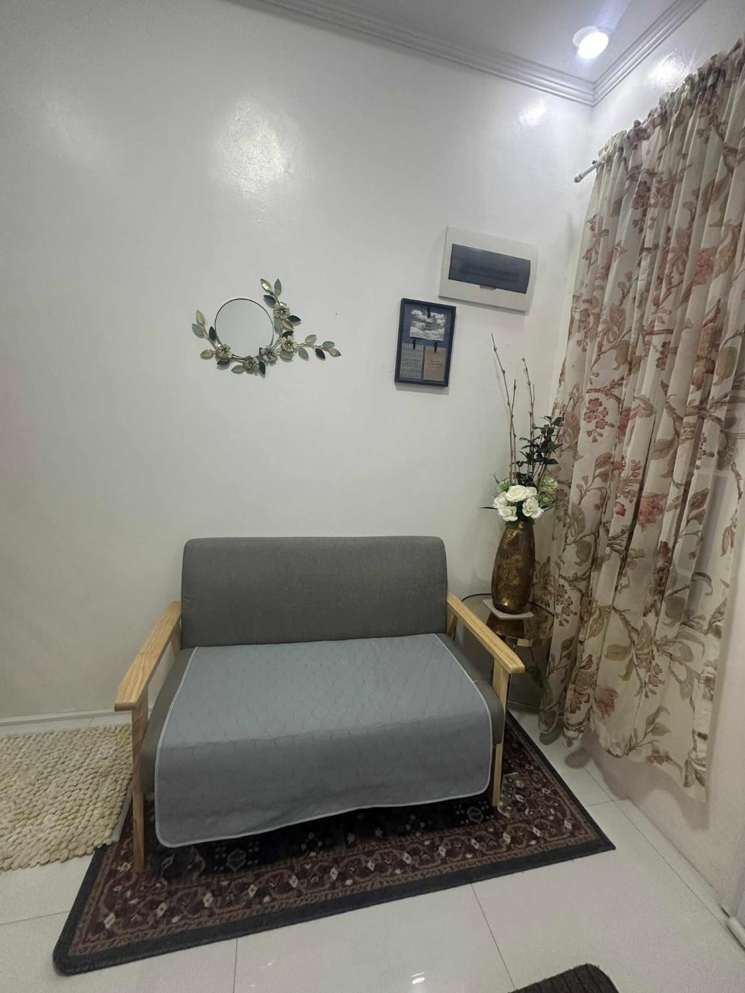 MisyEdz Homes Clark Dau Good for 2 Loft