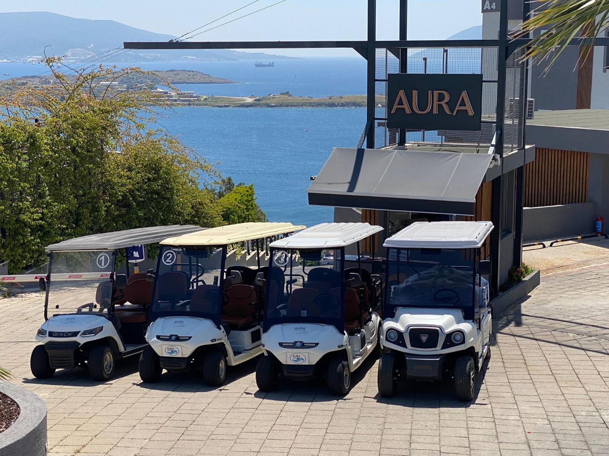 aura residence