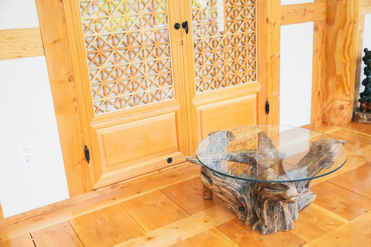 Laon Hanok Gguljam