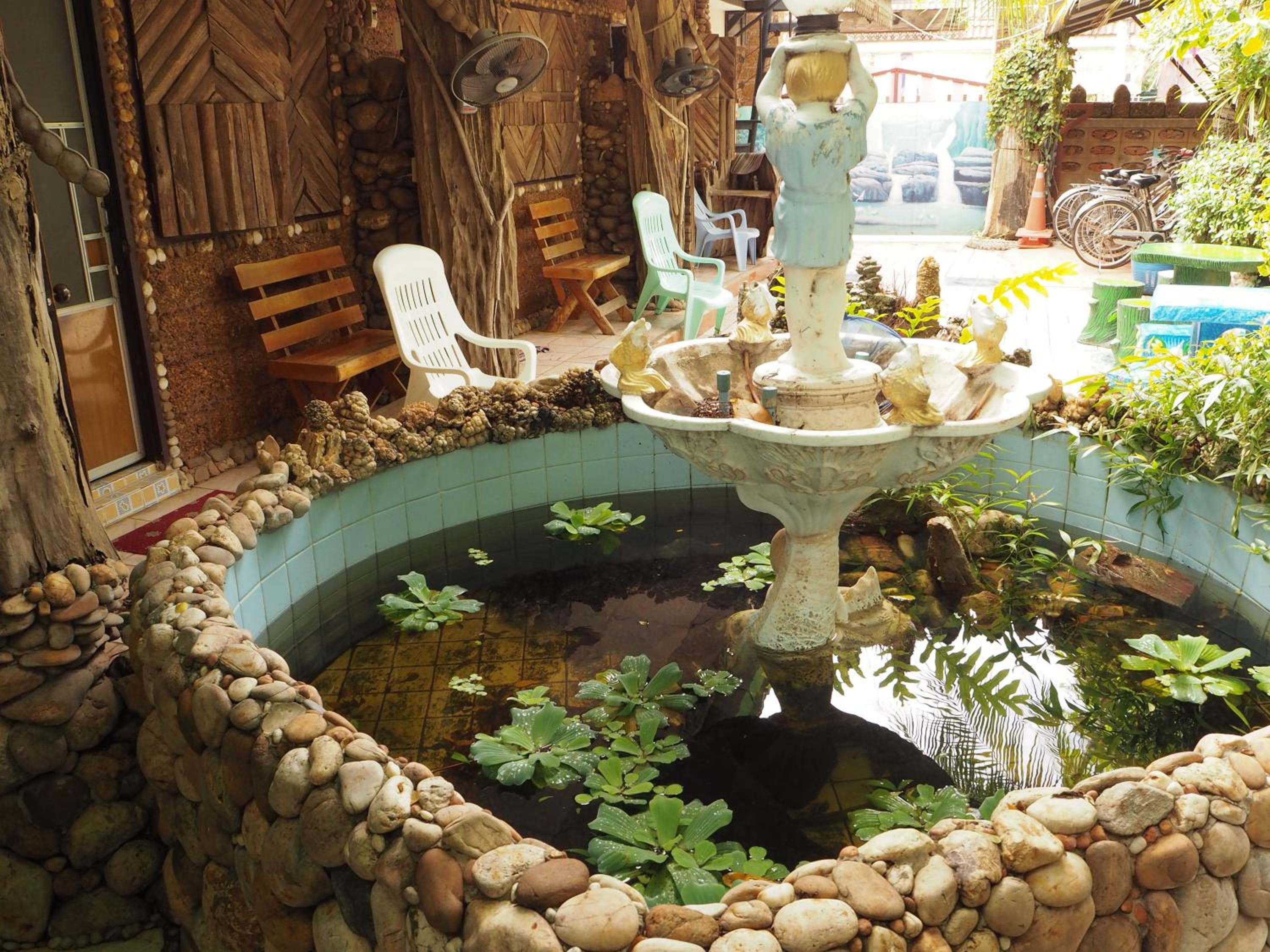 Three J Guesthouse