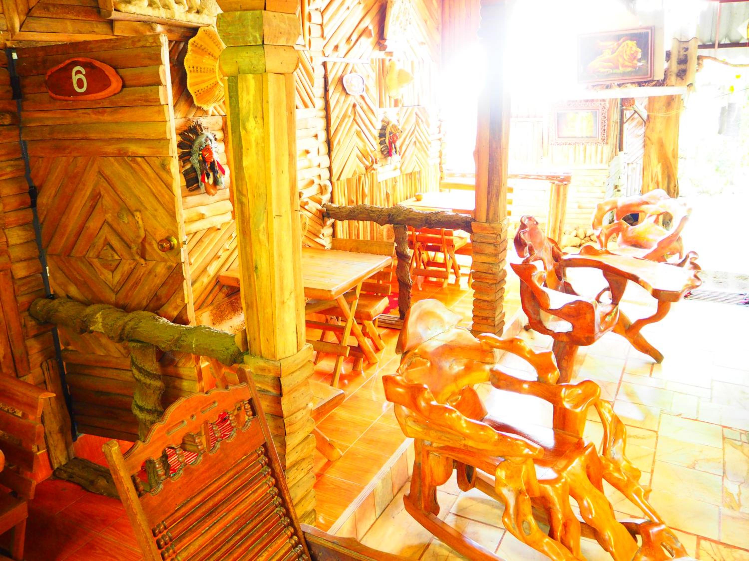 Three J Guesthouse