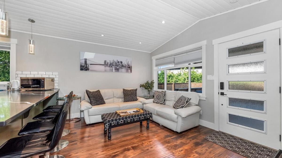 Knockan Hill Rentals - Garden Suite