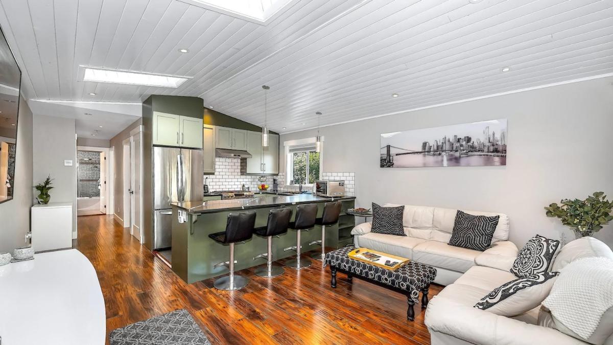 Knockan Hill Rentals - Garden Suite