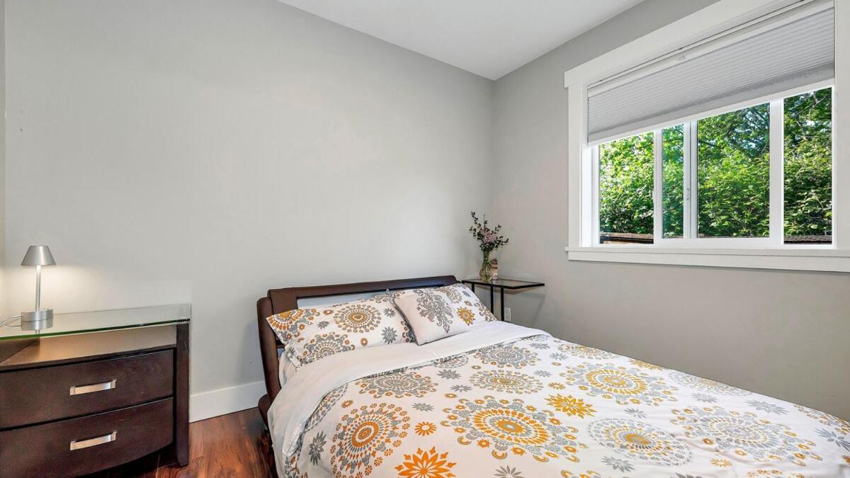 Knockan Hill Rentals - Garden Suite