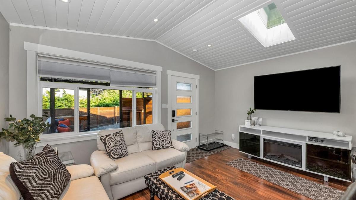 Knockan Hill Rentals - Garden Suite