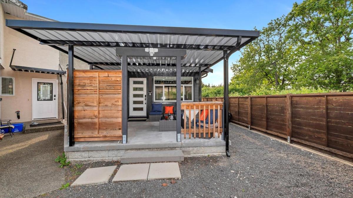 Knockan Hill Rentals - Garden Suite