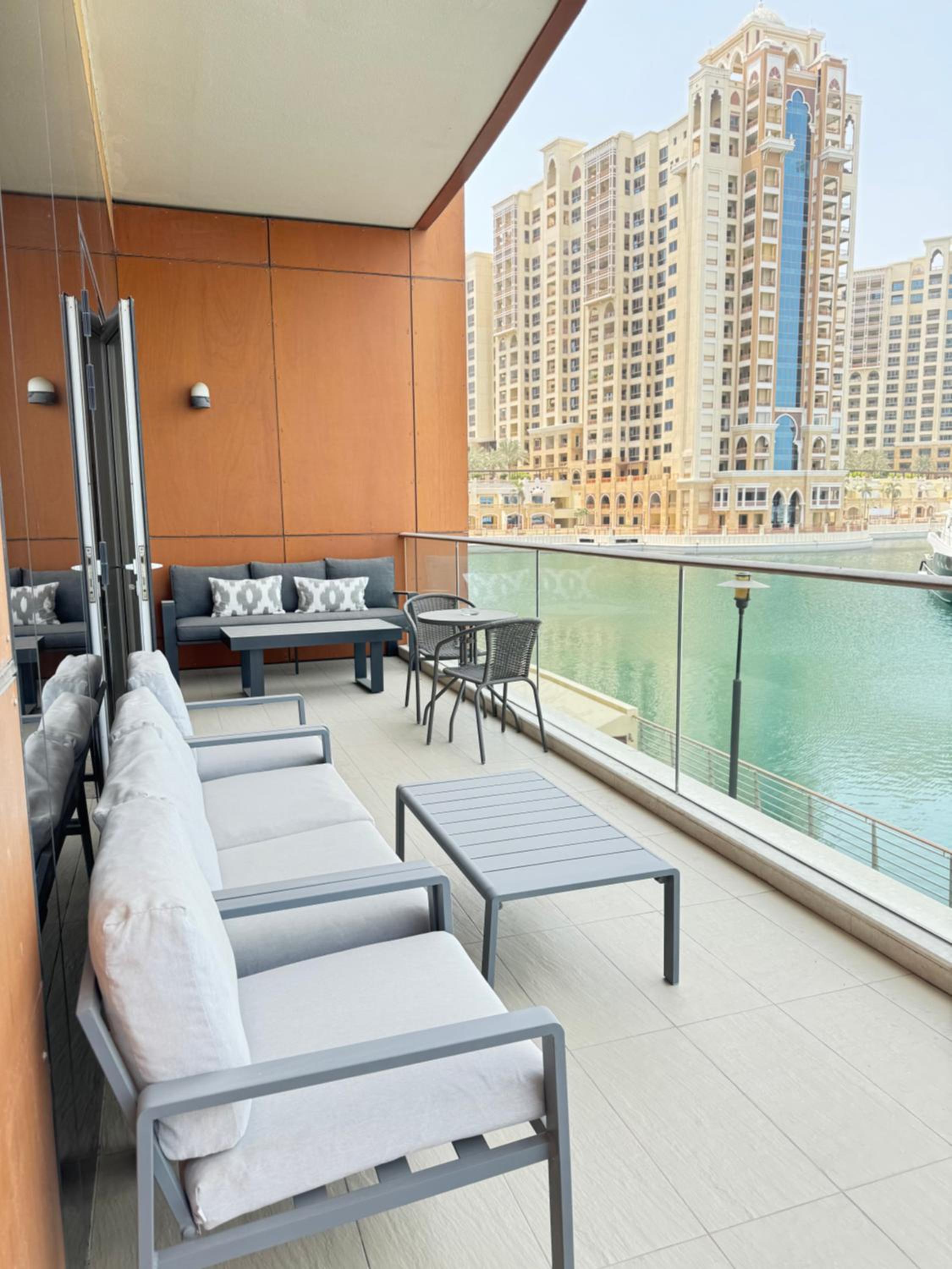 Palm Jumeirah 1BR luxurious & gorgeous view — Dubai photo 2