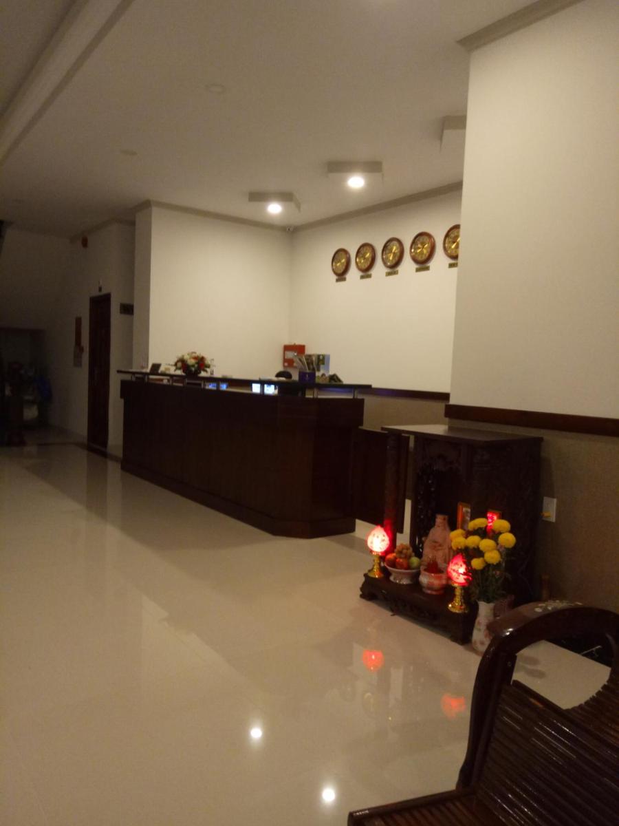 hotel reception