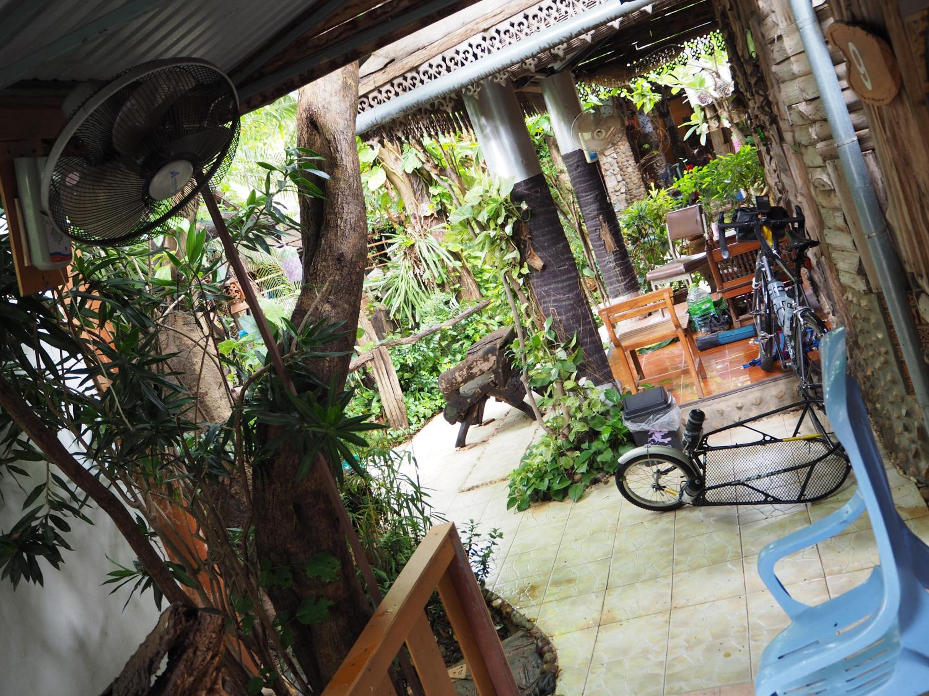 Three J Guesthouse