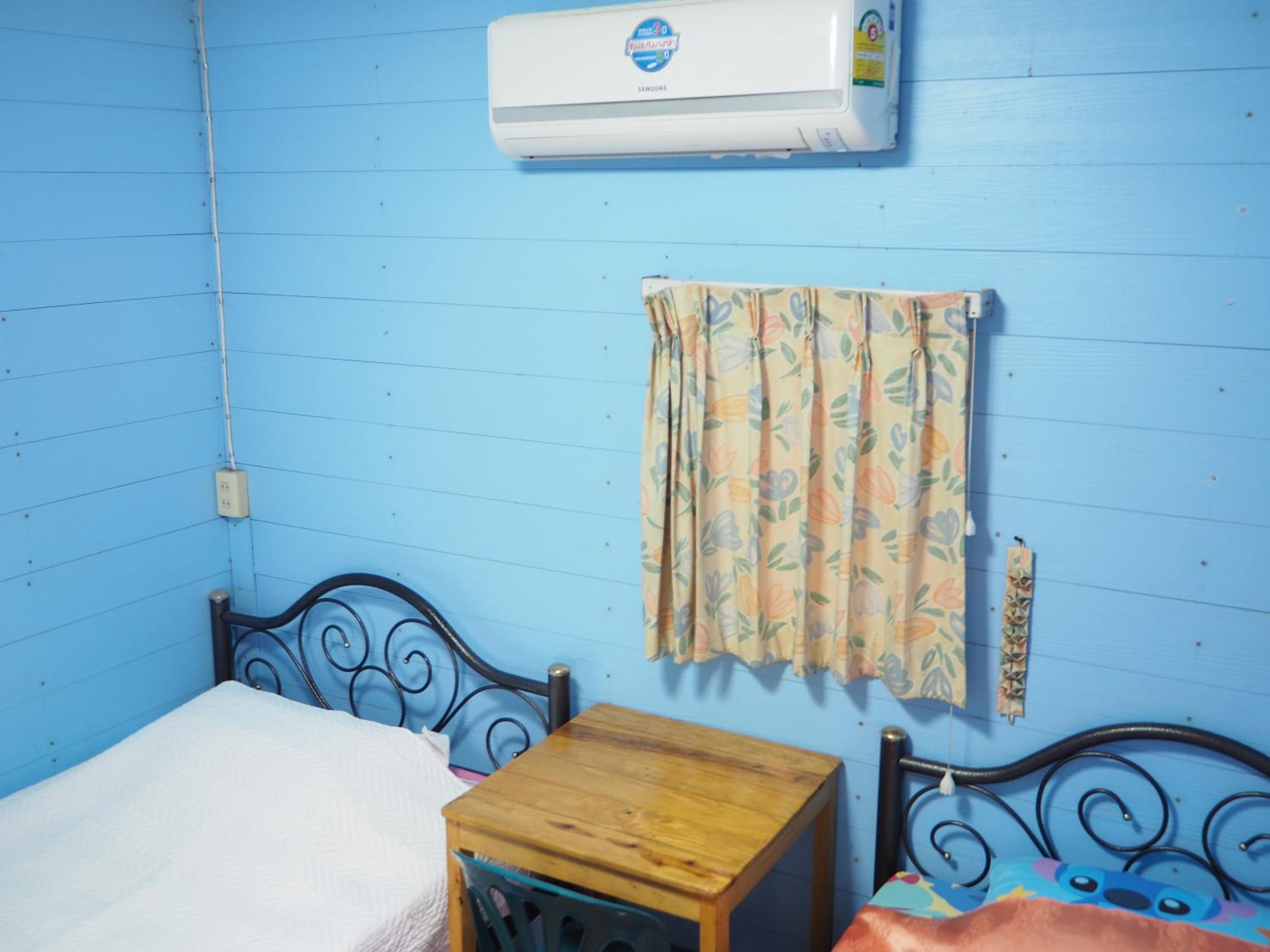 Three J Guesthouse