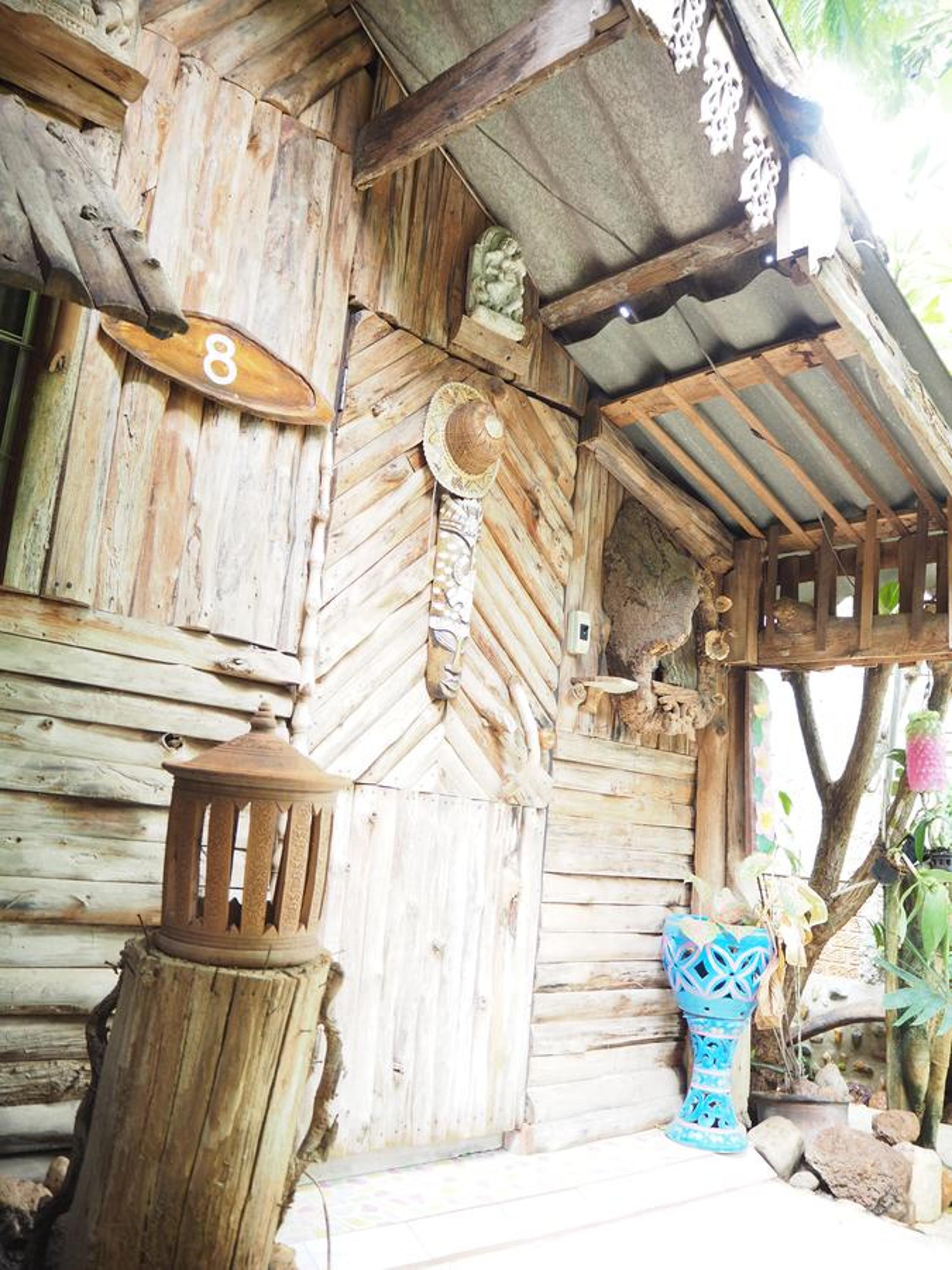 Three J Guesthouse