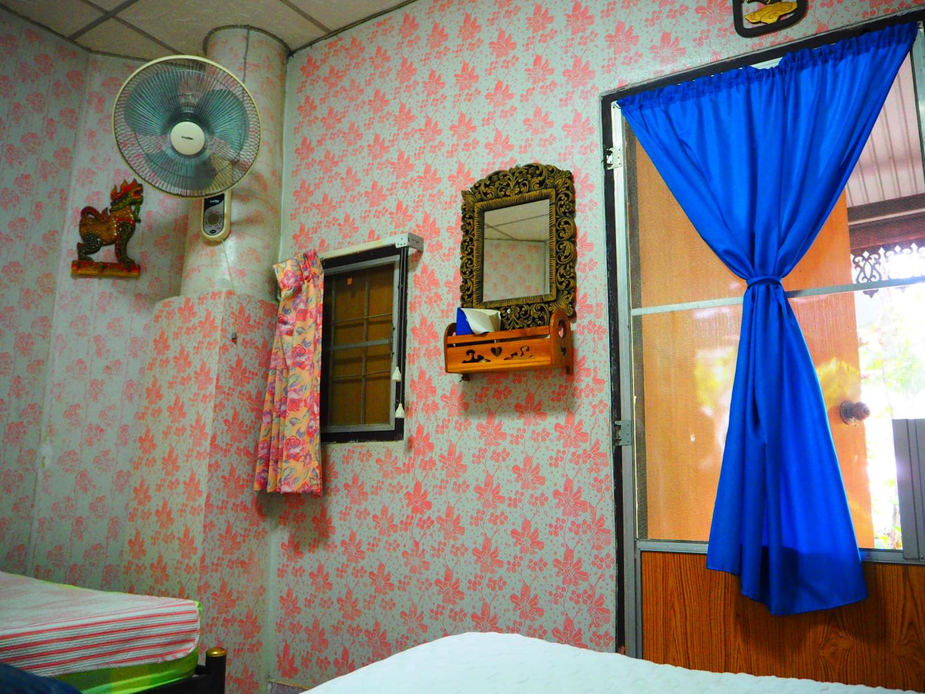 Three J Guesthouse
