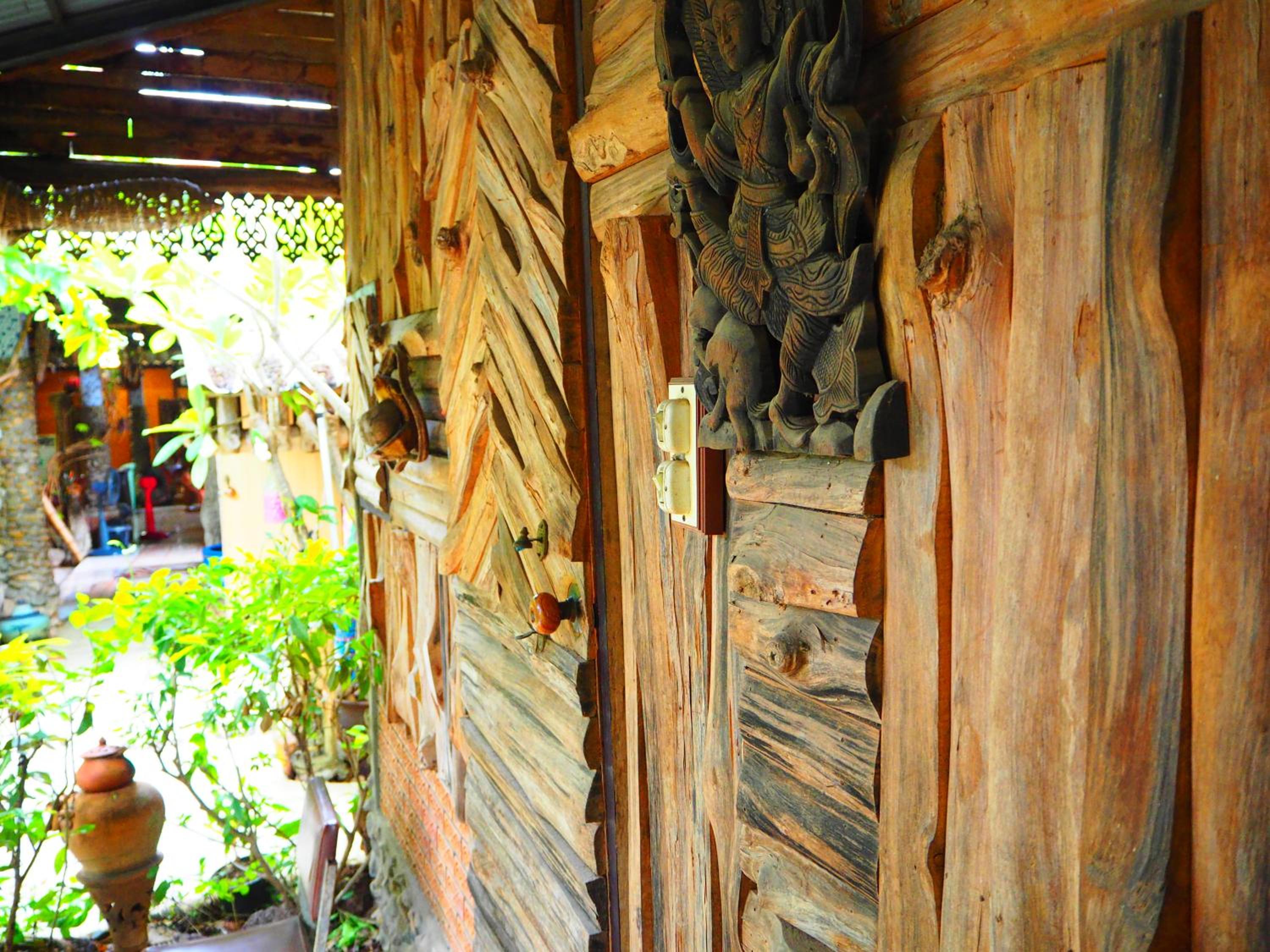 Three J Guesthouse