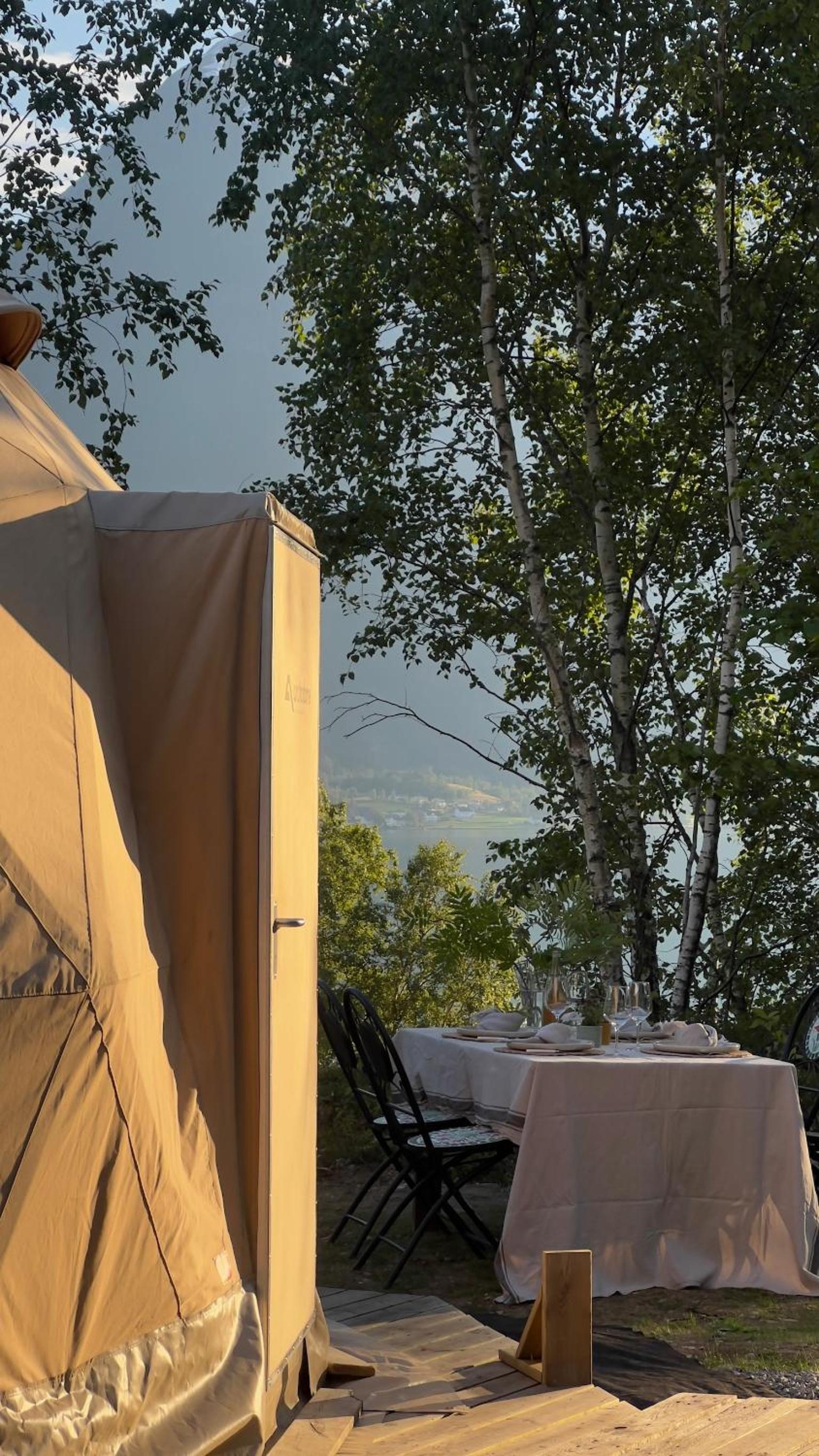 Vollsnes Glamping