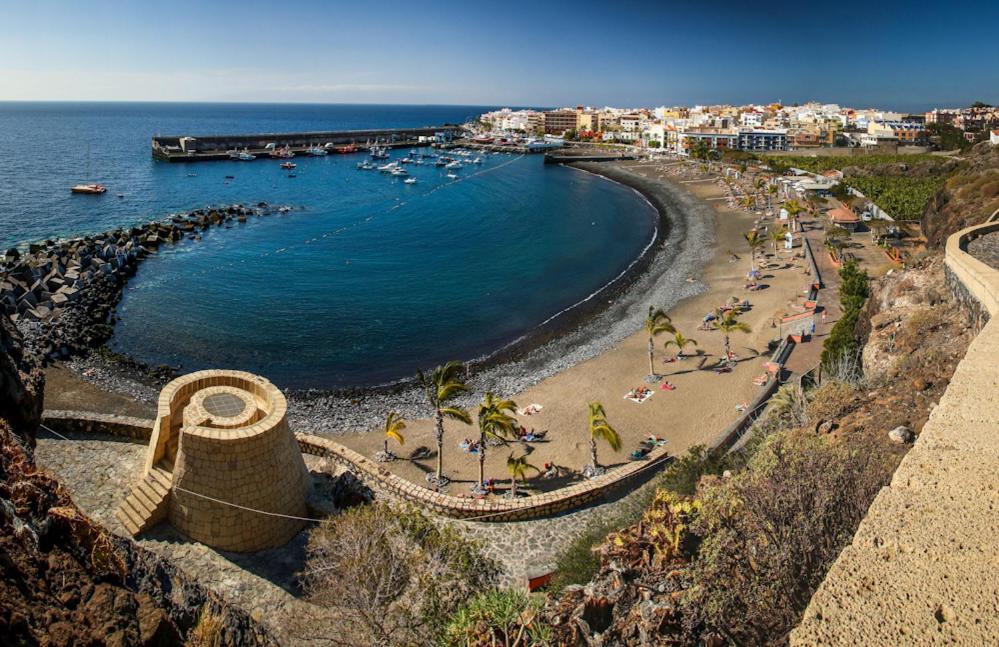 NEW Elegance by the Sea, Playa San Juan, Tenerife