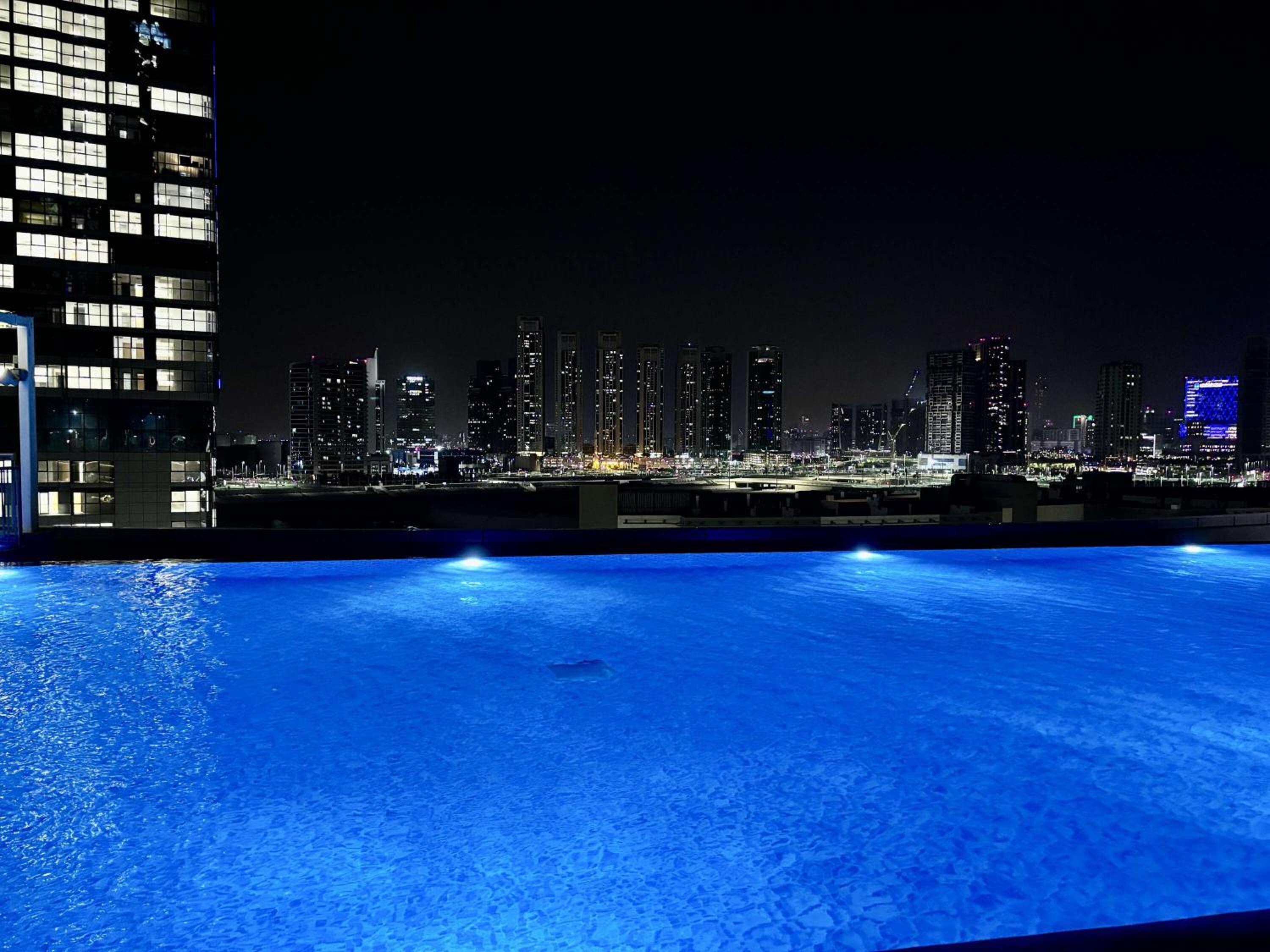 Maison Privee - Elegant & Panoramic Sea View Apt on Al Reem Island