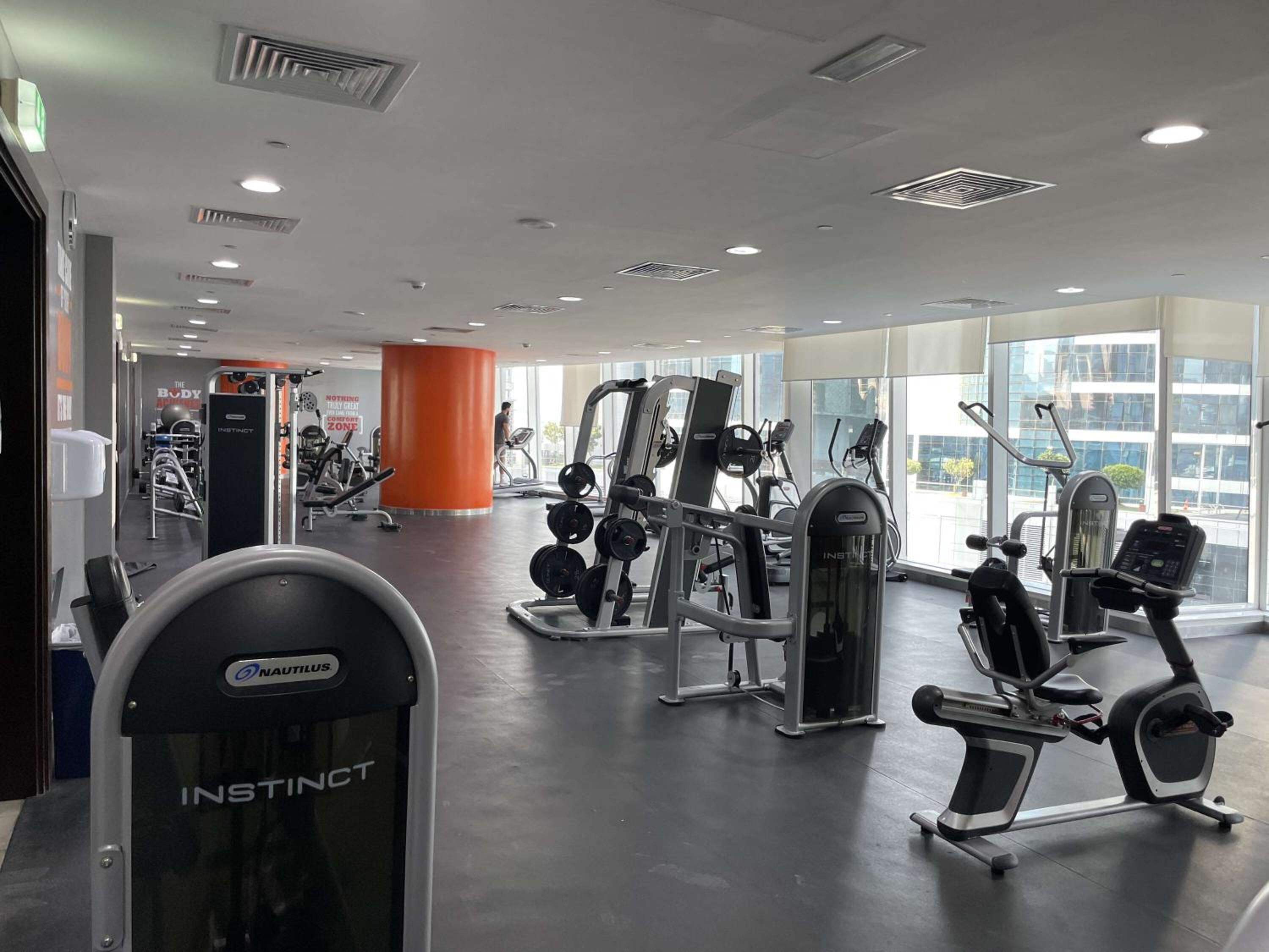 Maison Privee - Elegant & Panoramic Sea View Apt on Al Reem Island