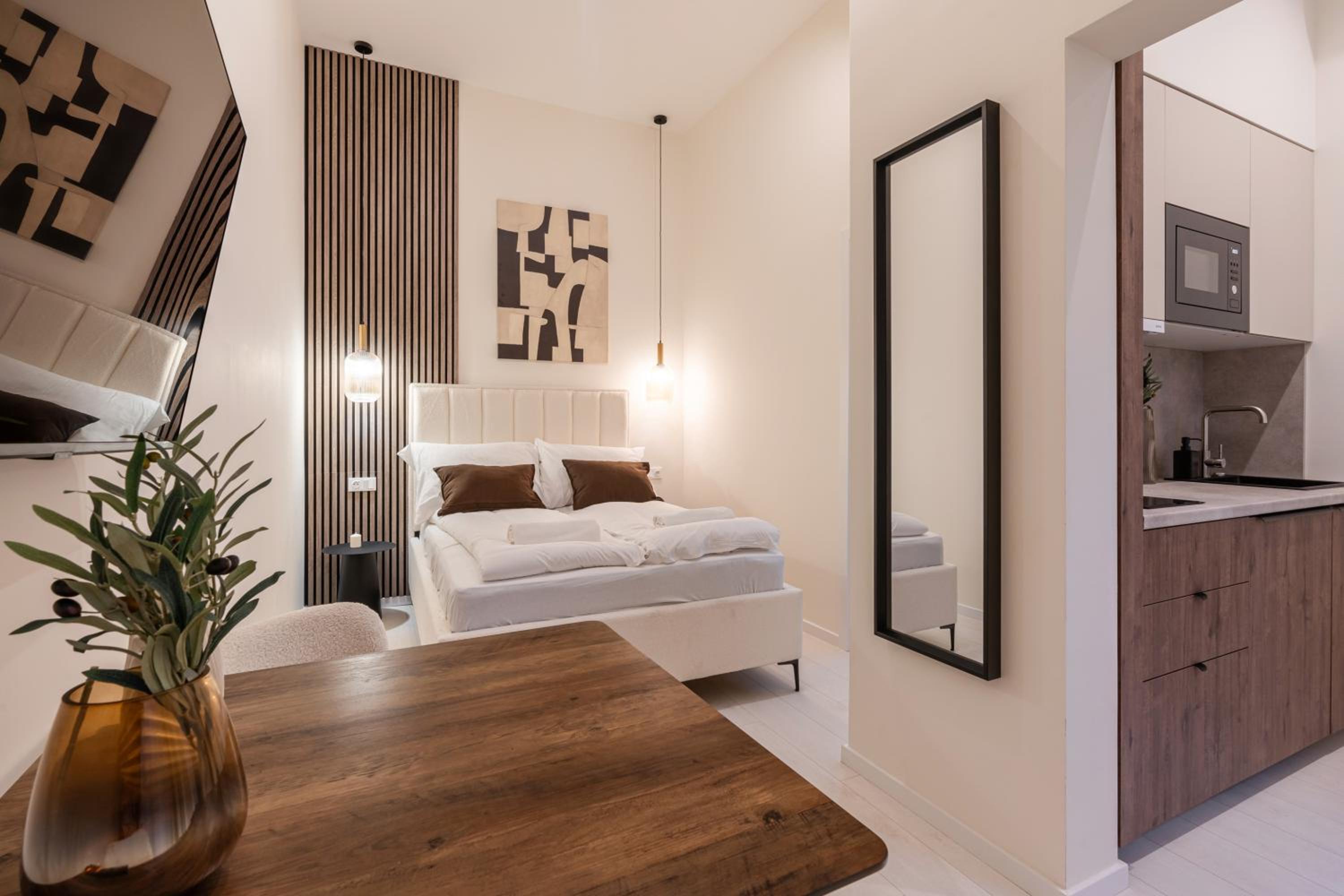 H18 - Boutique Apartments by BQA