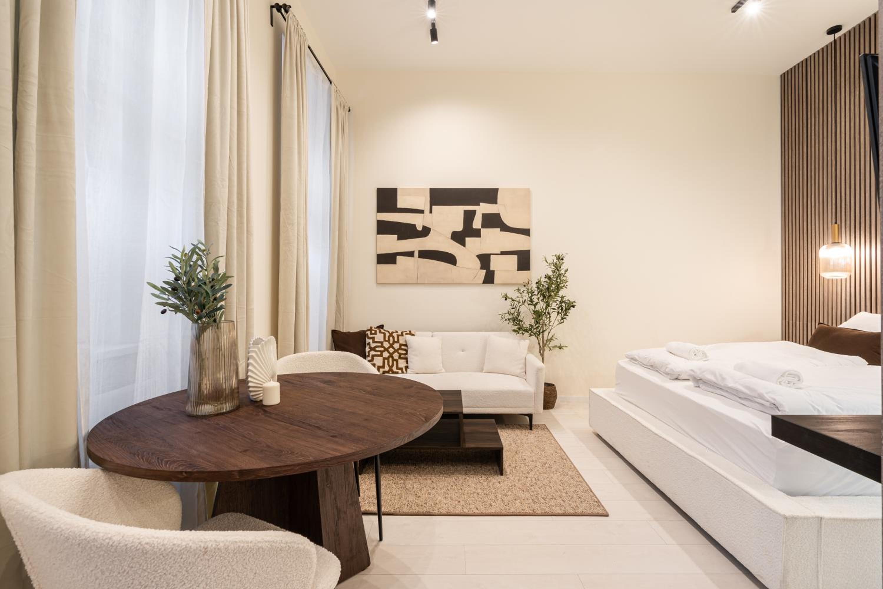H18 - Boutique Apartments by BQA
