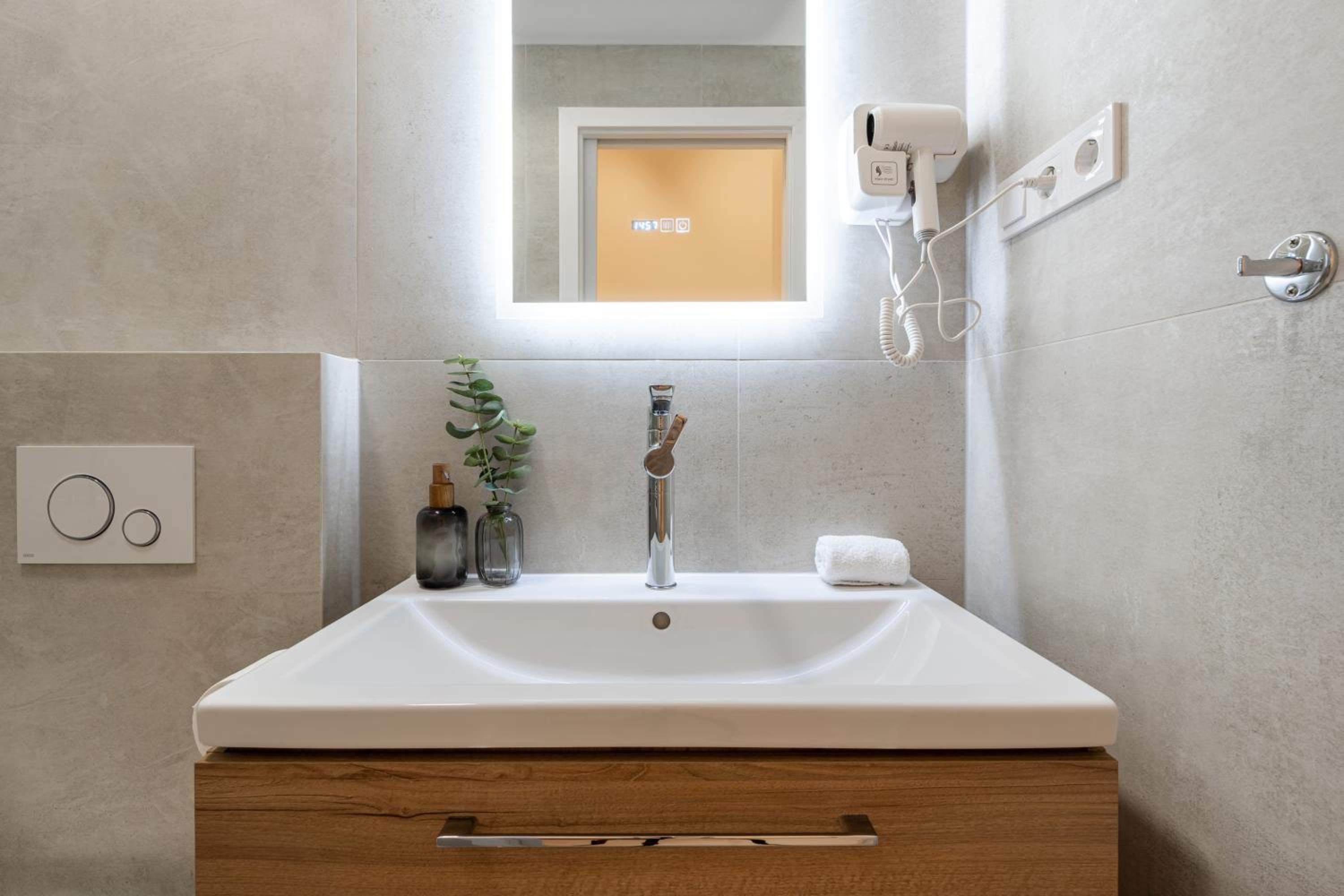 H18 - Boutique Apartments by BQA