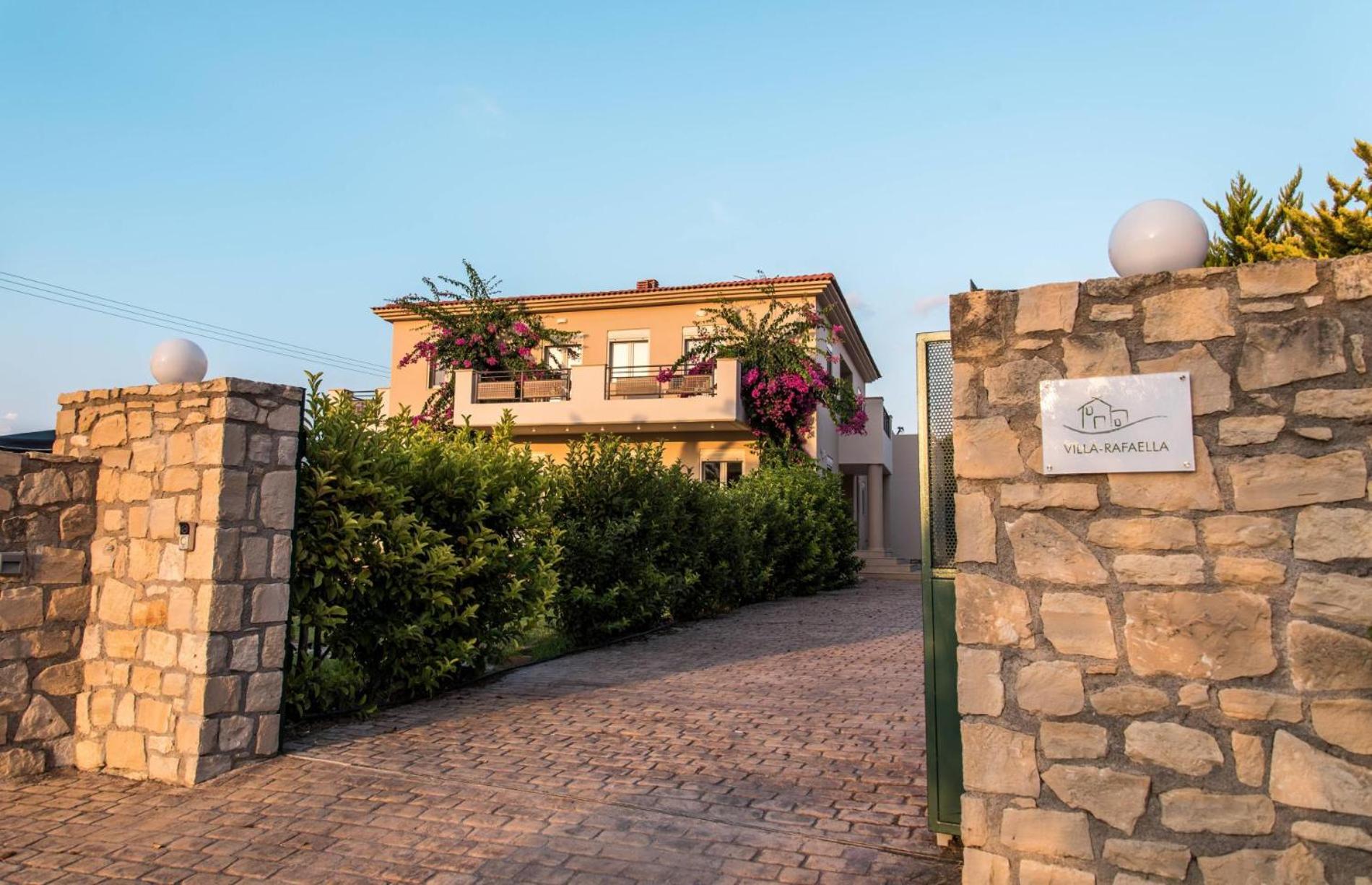 Villa Rafaella
