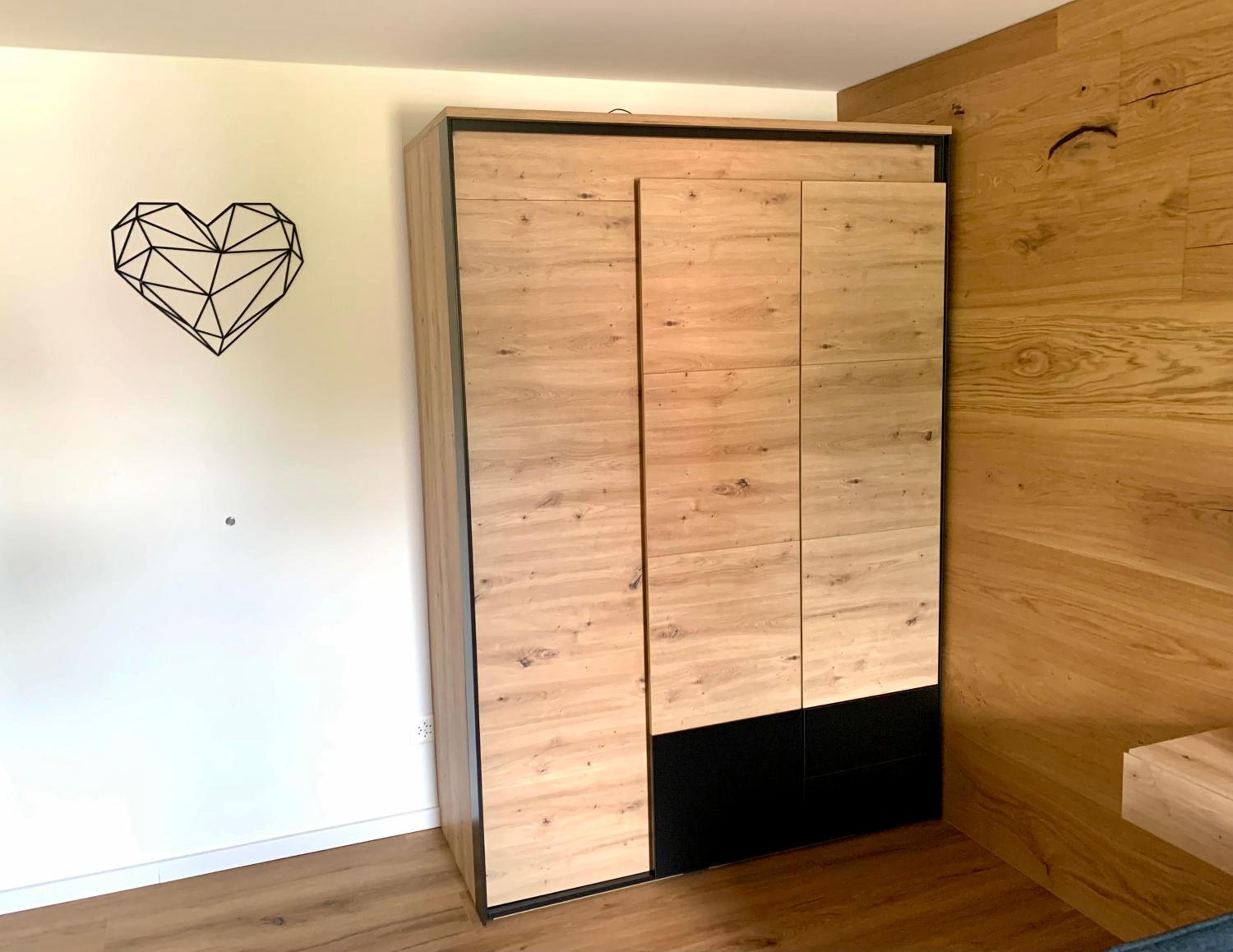 Suite4you Erlen l Privater Indoorpool ganzjährig beheizt & Sauna l 10min zum Bodensee, Parkplatz & WLAN