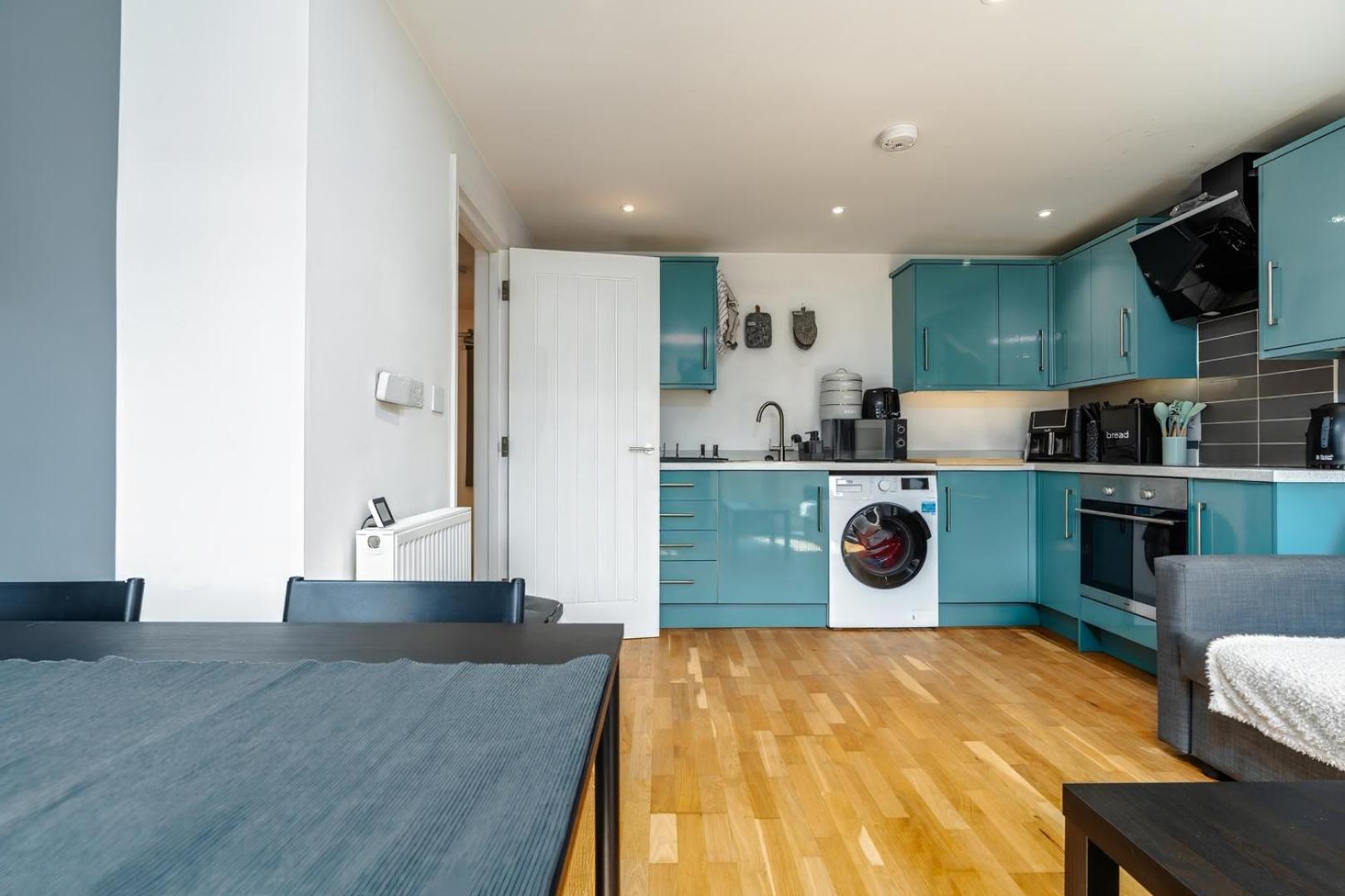 Pet friendly village flat with EV charging