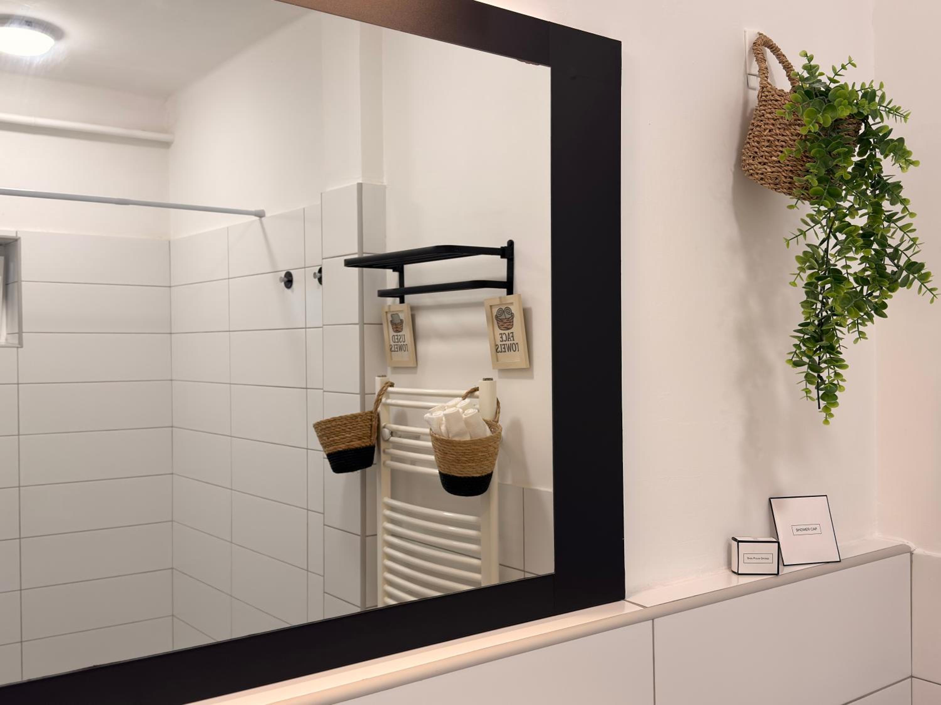 City Center & Free Parking - Rest & Nest Boho Deluxe Apartment