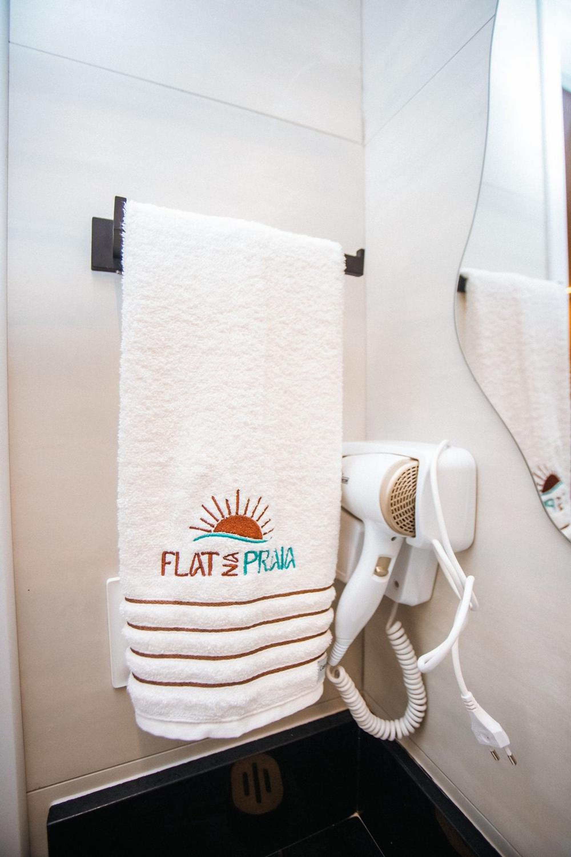 Oásis Porto de Galinhas – Flat na Praia | Beachfront Apartment in Porto de Galinhas