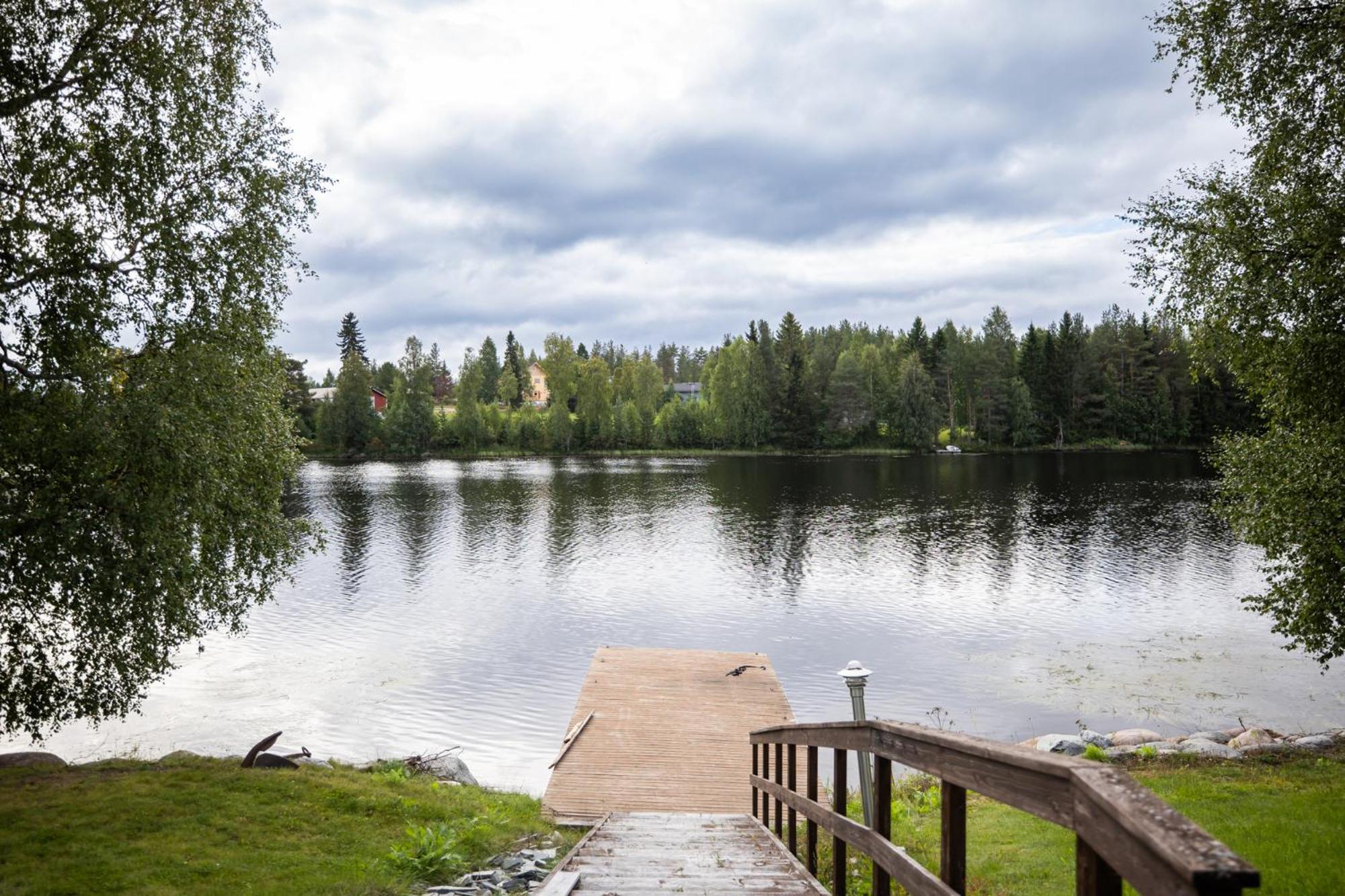 Riverside Luxury Retreat By BookLapland