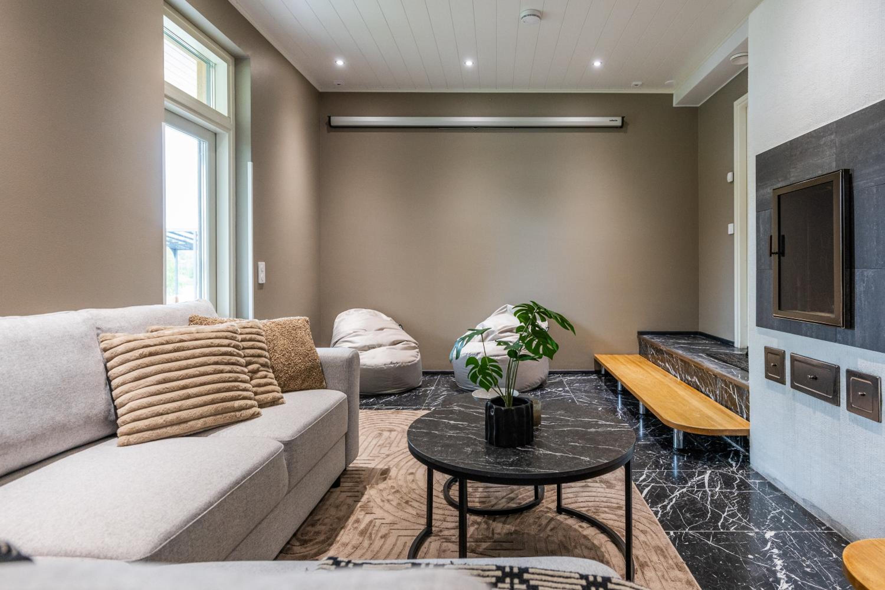 Riverside Luxury Retreat By BookLapland