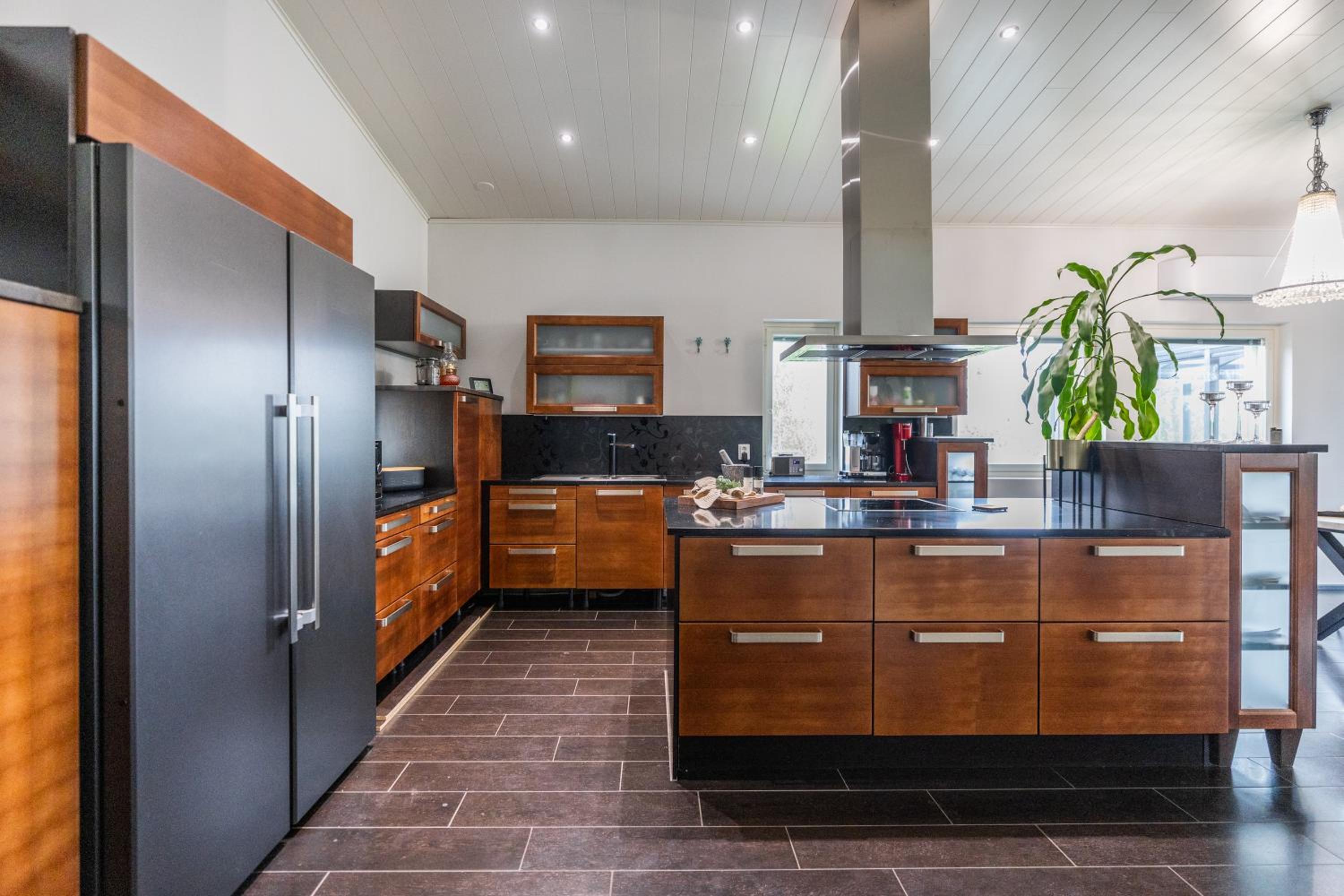 Riverside Luxury Retreat By BookLapland