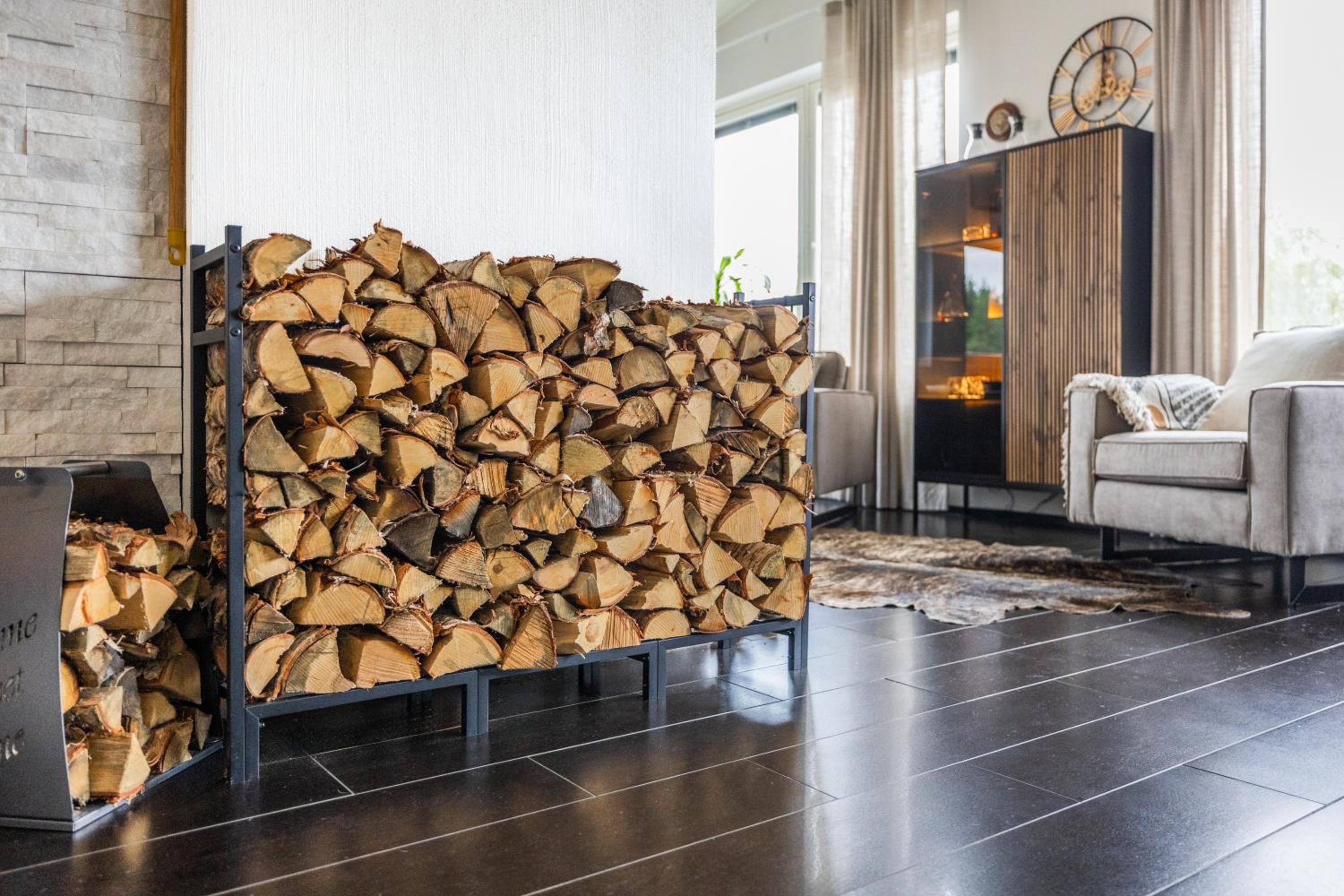 Riverside Luxury Retreat By BookLapland