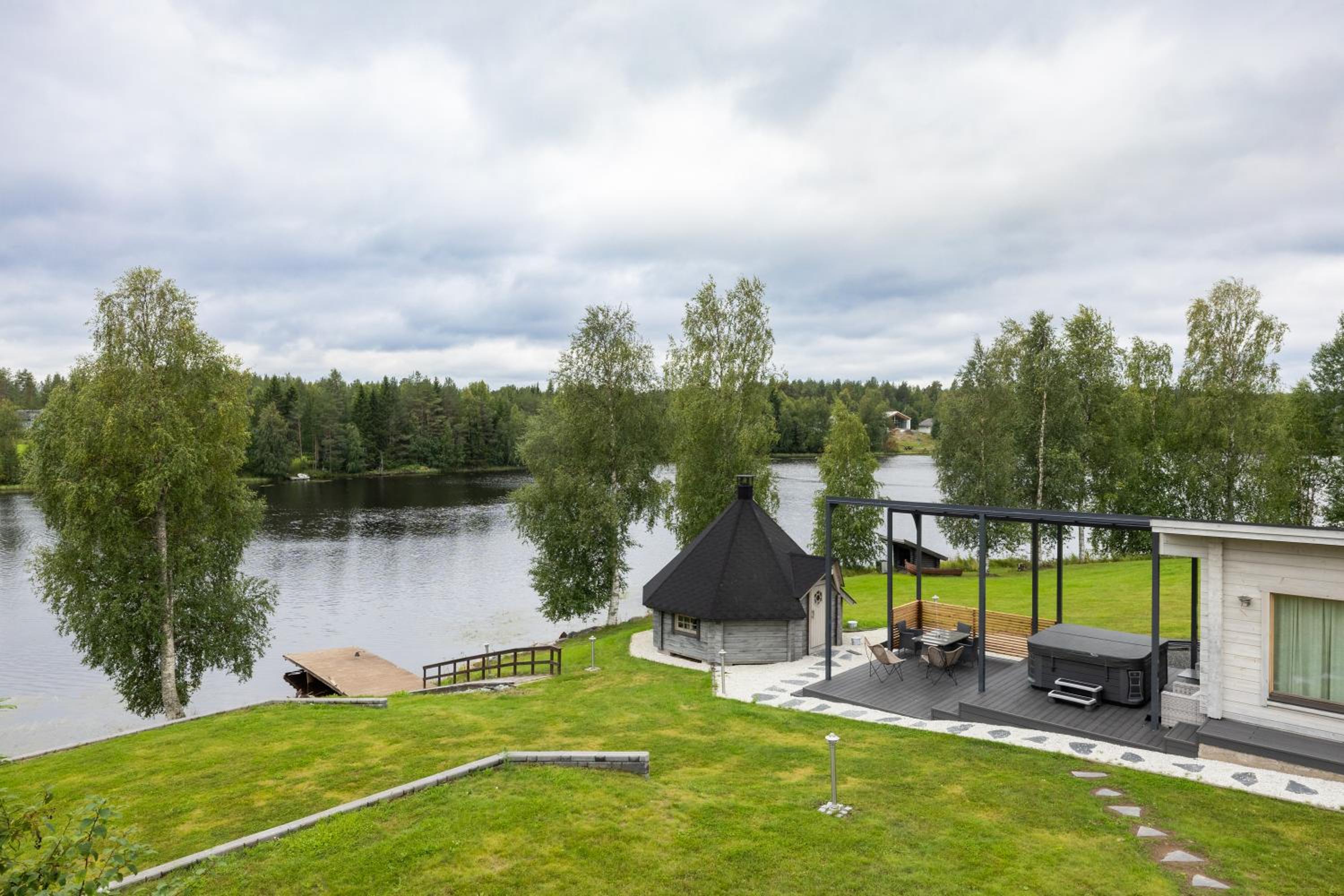 Riverside Luxury Retreat By BookLapland