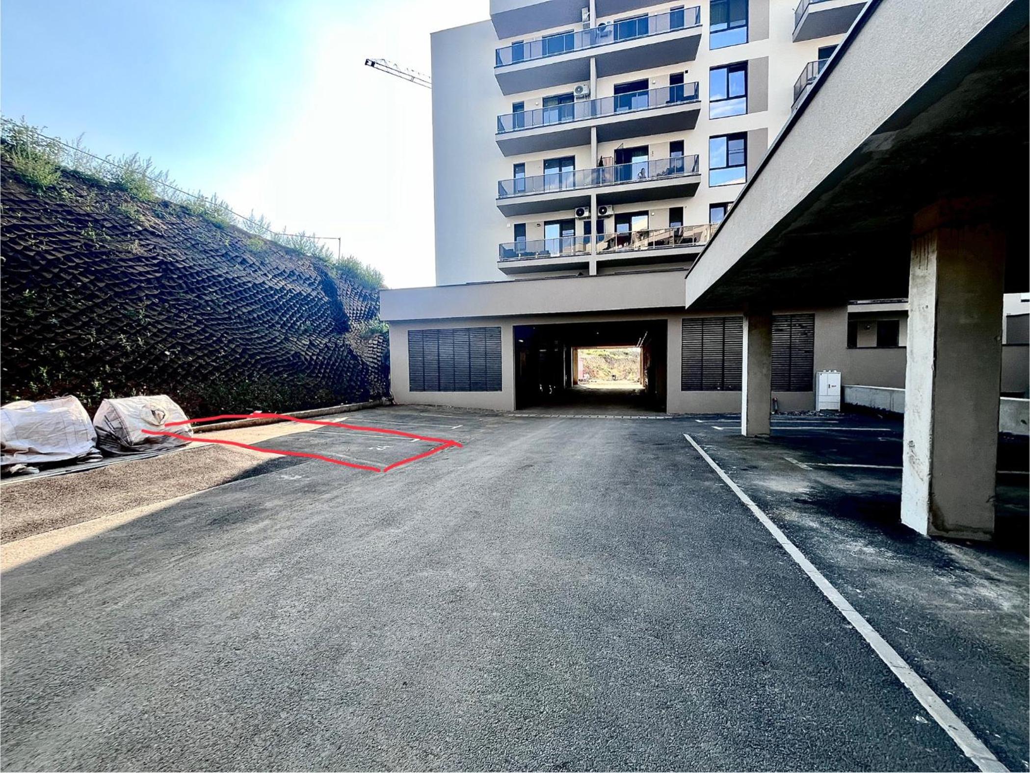 FLH Golden Gallery - Balcony & Free Parking near Vivo Mall