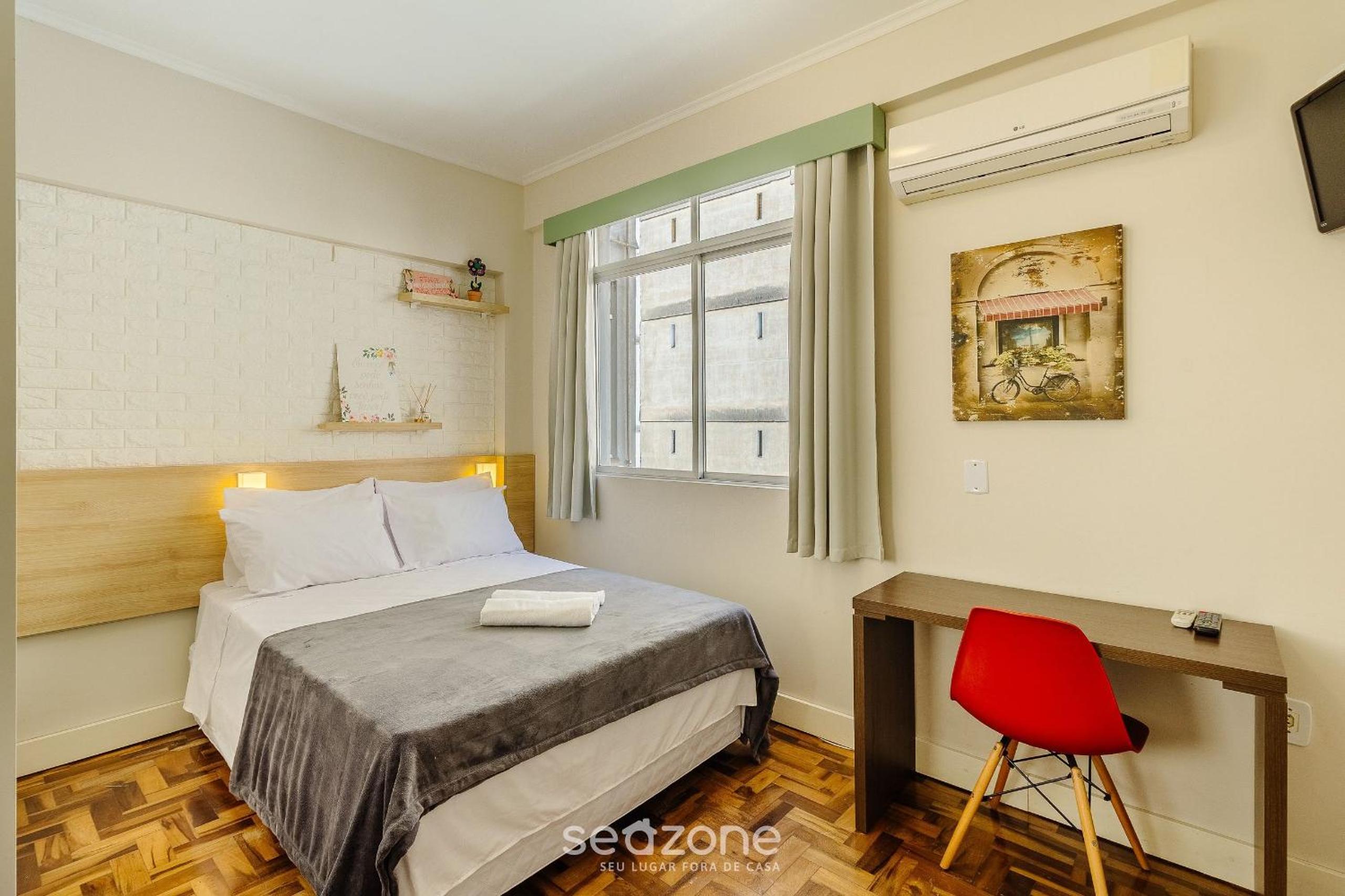 Studios in the Historic Center of POA - ELSs