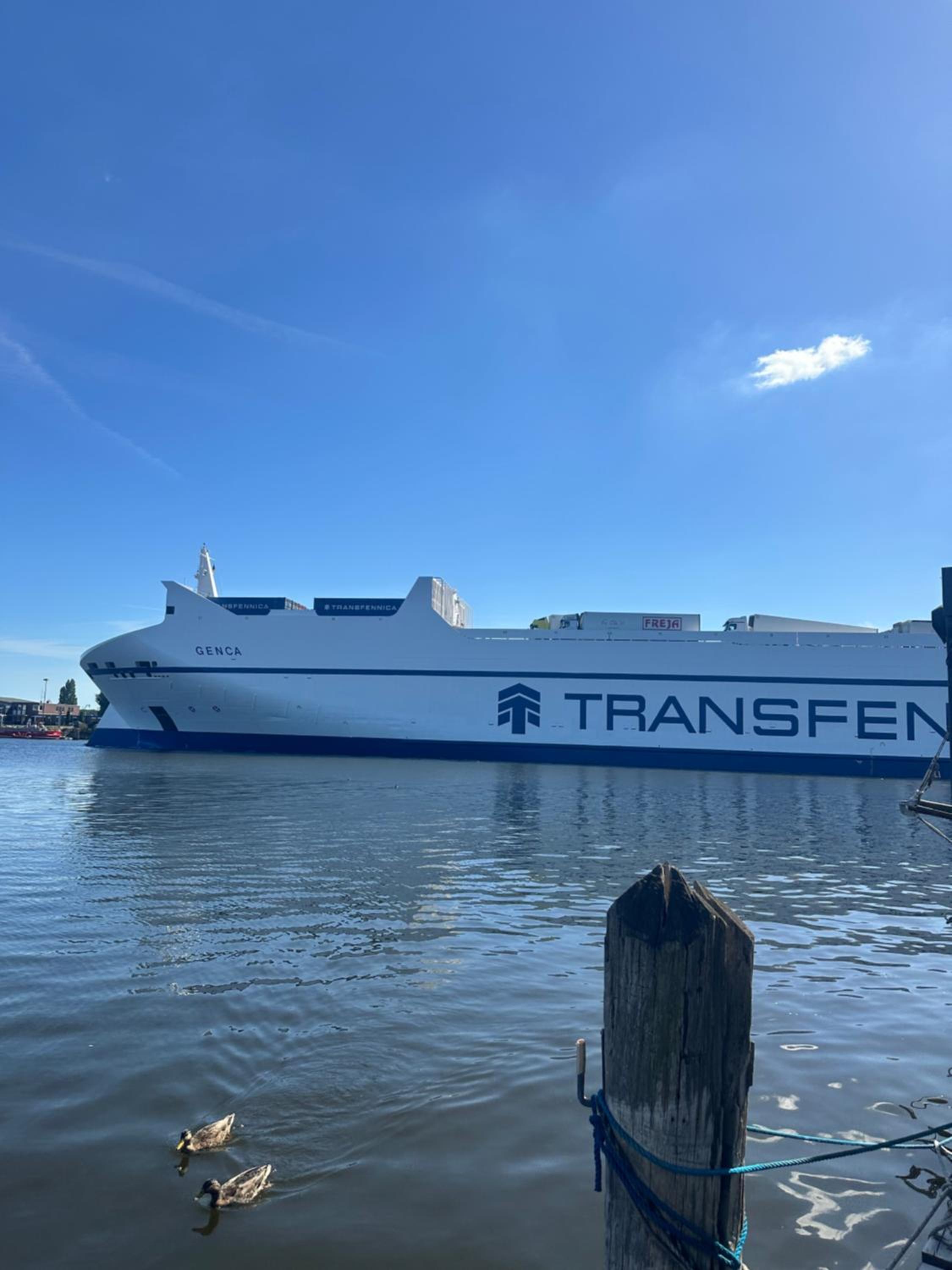 Hausboot Wasservilla