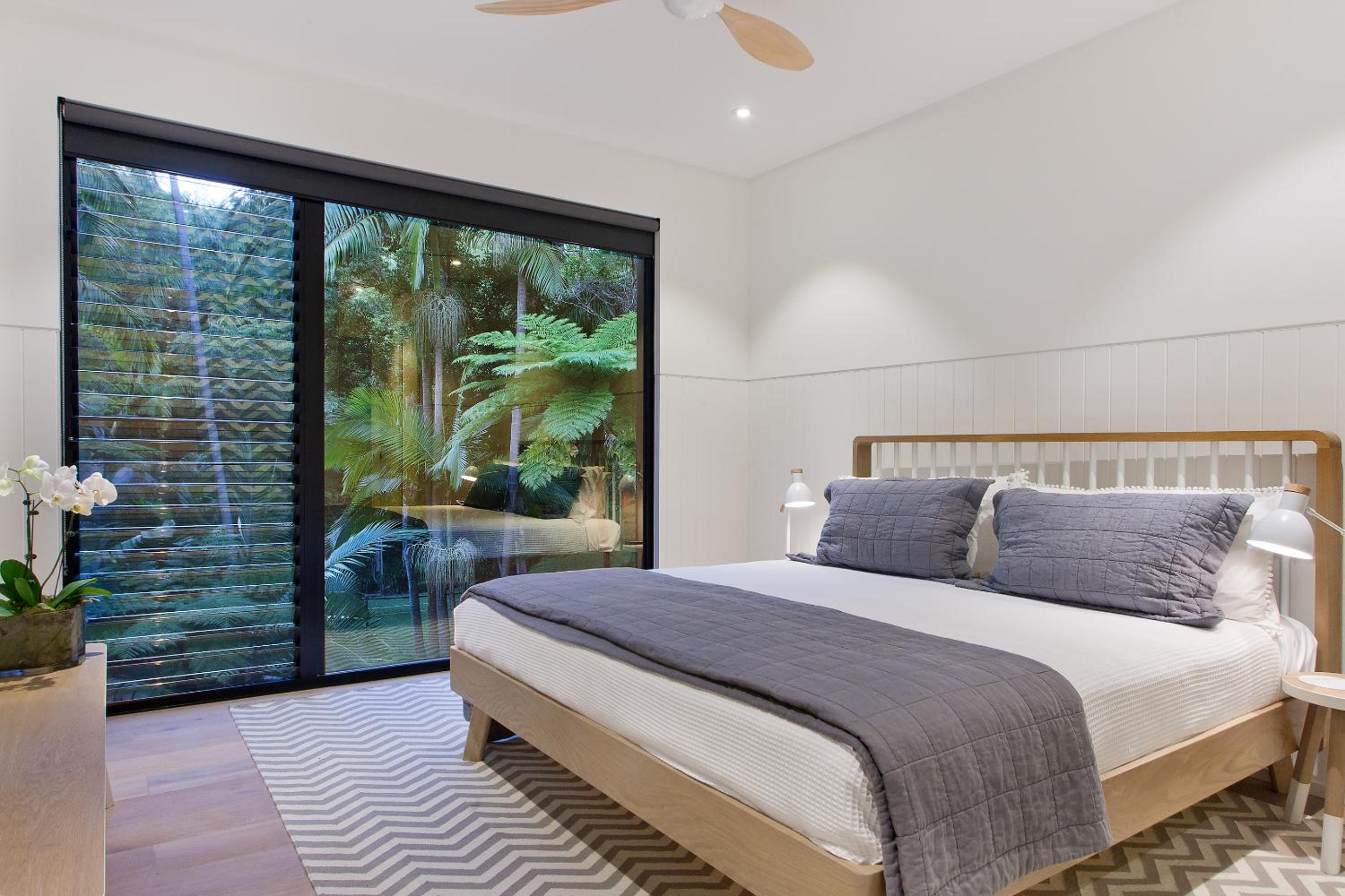 Luxury rainforest retreat, Little Cove