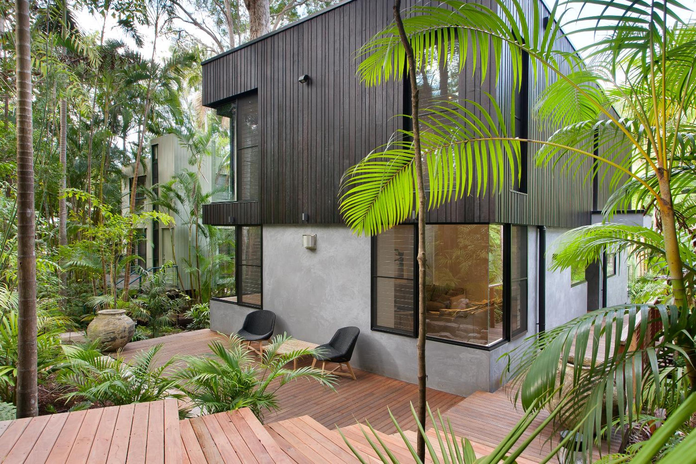 Luxury rainforest retreat, Little Cove