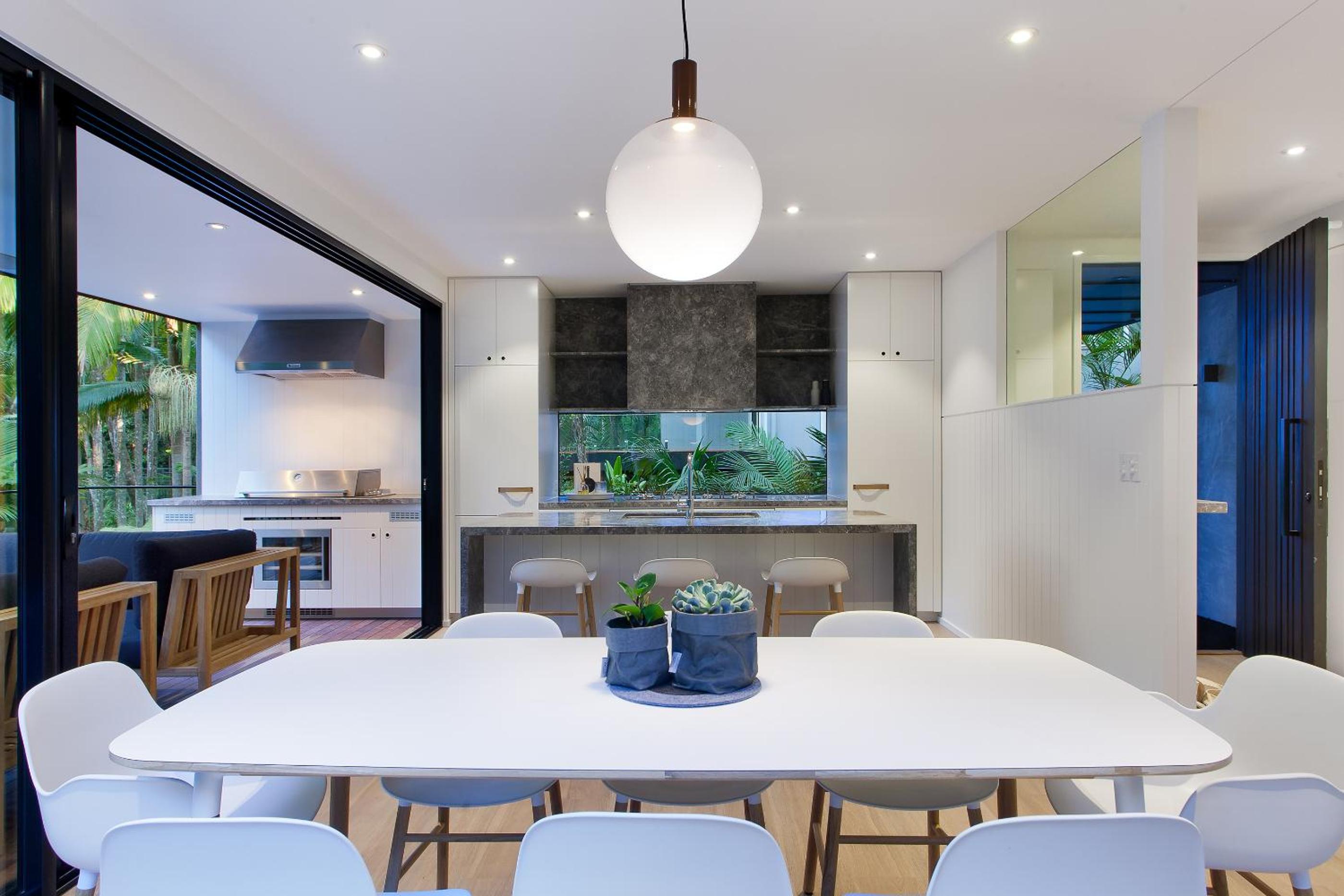 Luxury rainforest retreat, Little Cove
