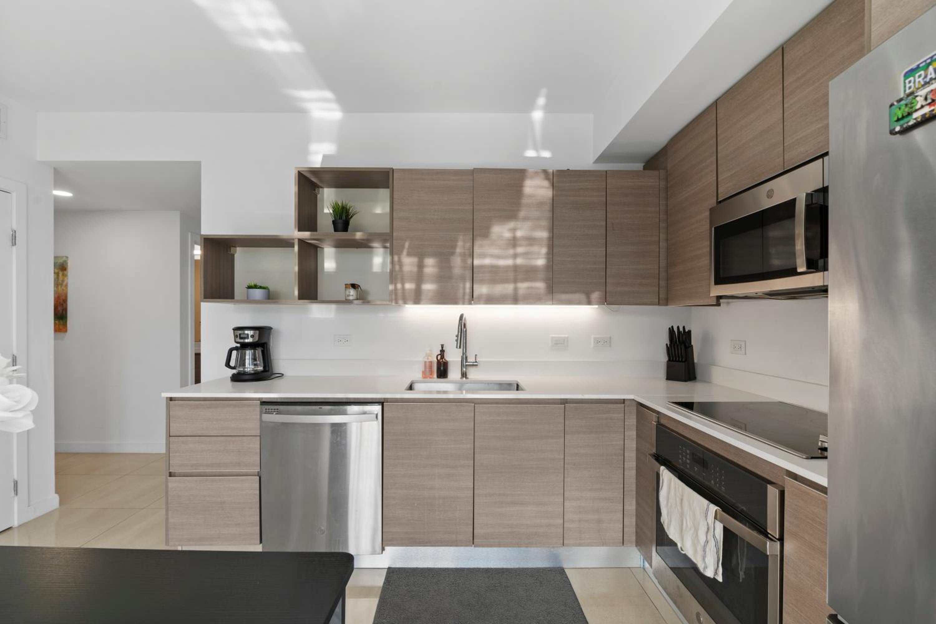Luxury Pent House Suite with Downtown Views