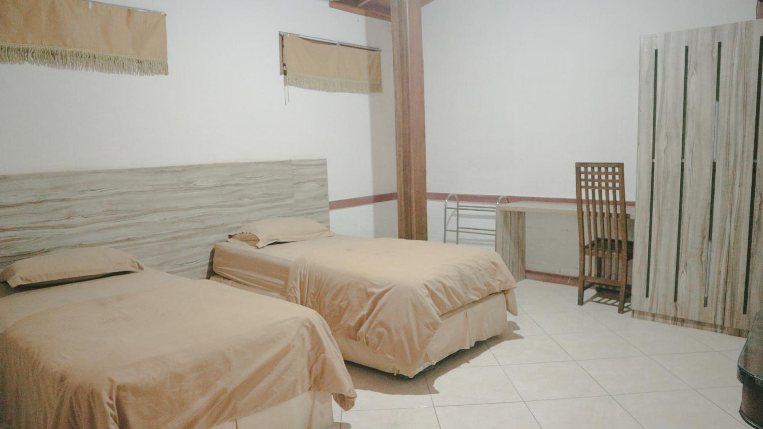 Aquarius Orange Hotel & Villa