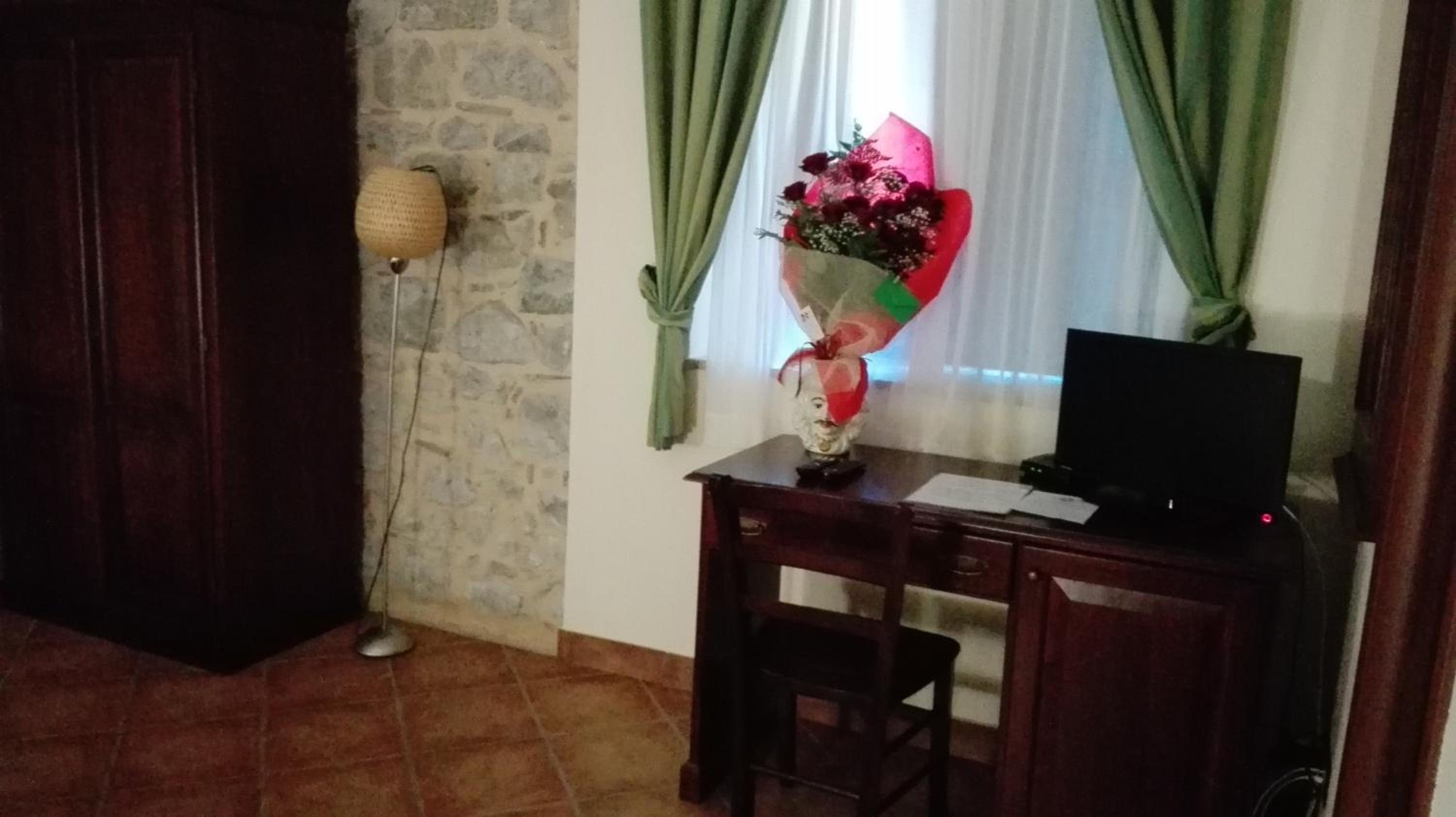 Photo 26