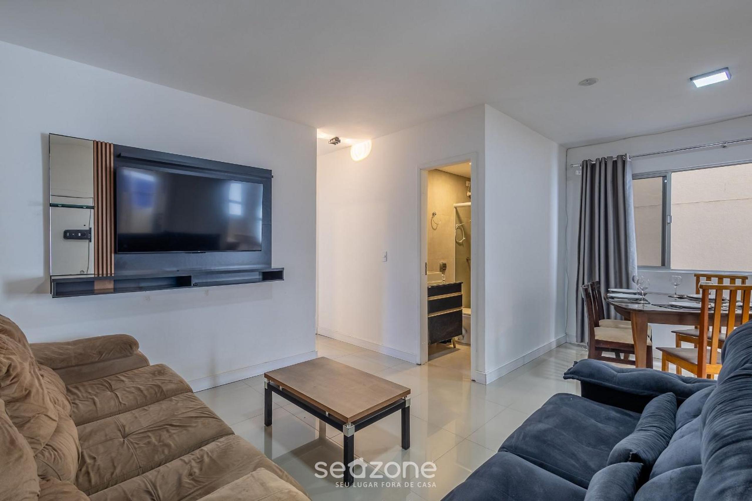 Apt 50m from the central beach GCO0302