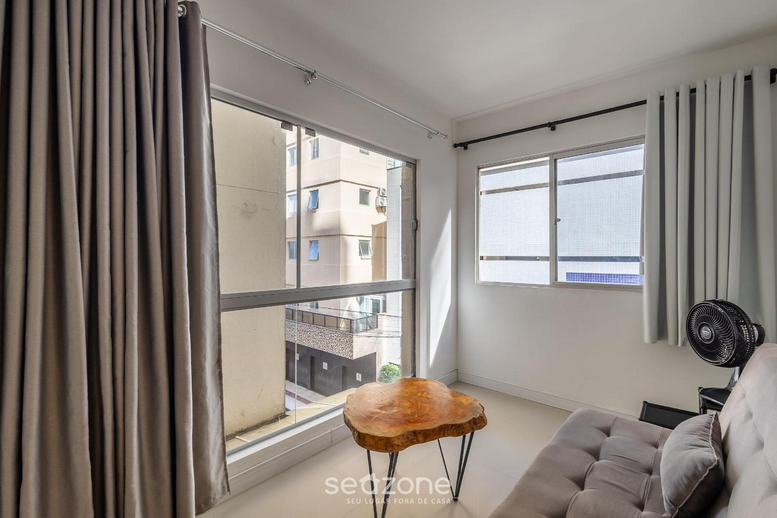 Apt 50m from the central beach GCO0302