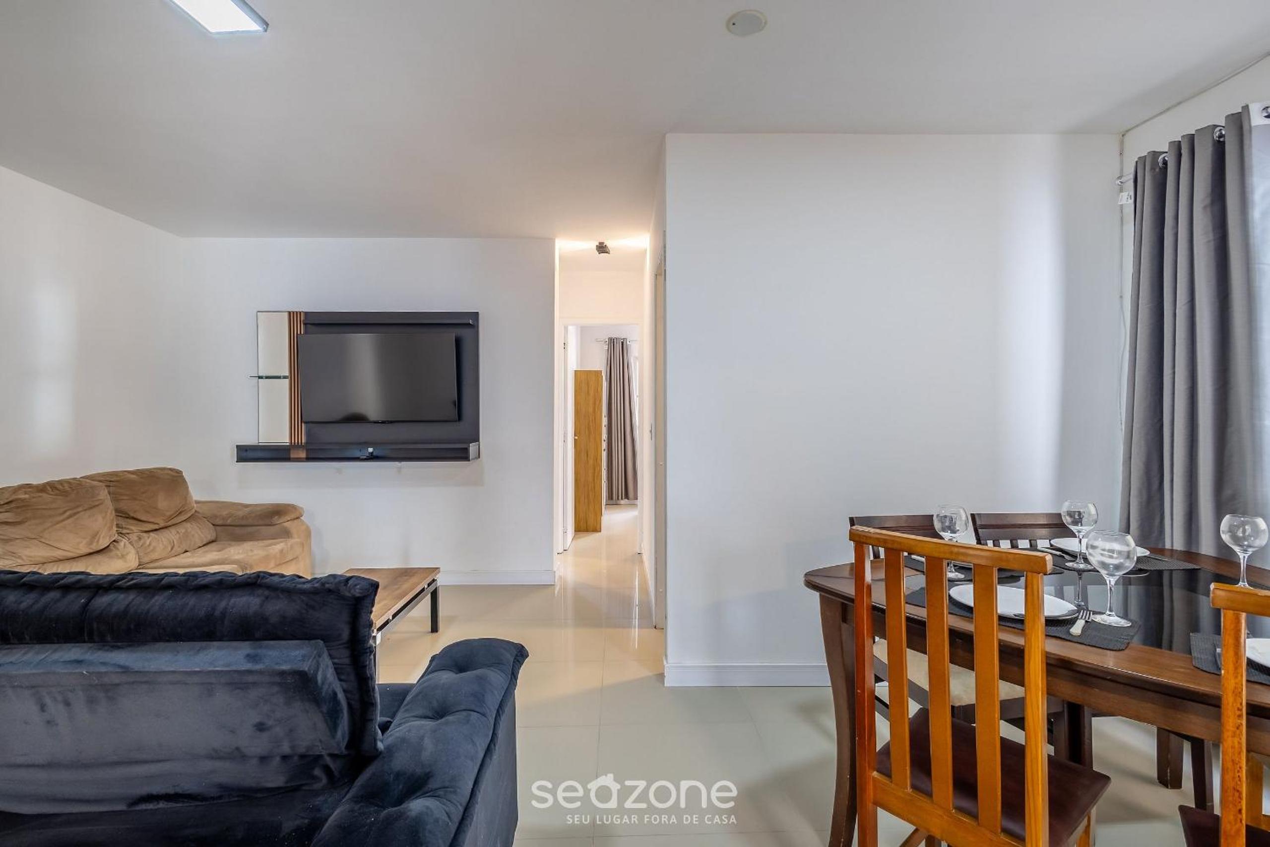 Apt 50m from the central beach GCO0302