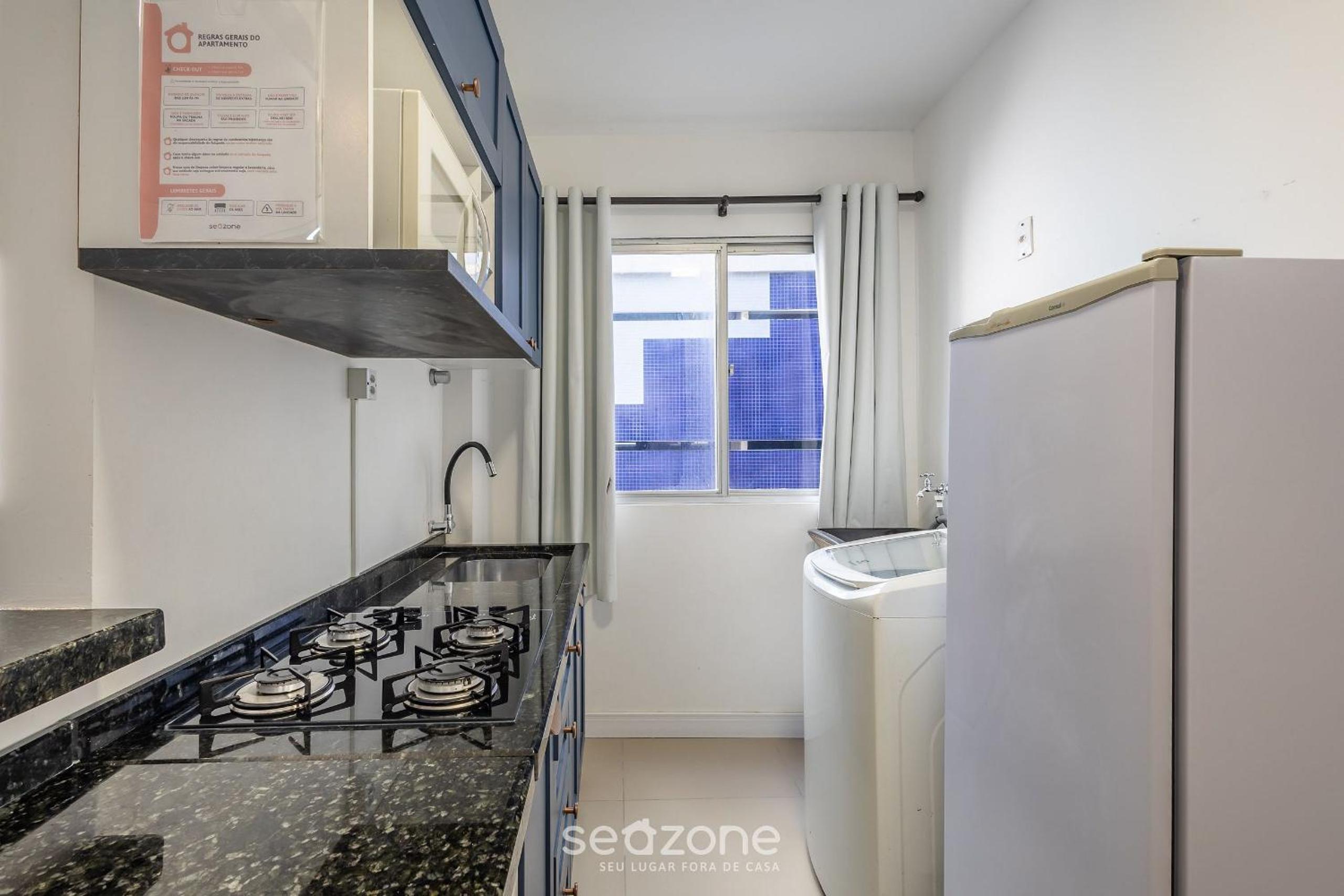 Apt 50m from the central beach GCO0302